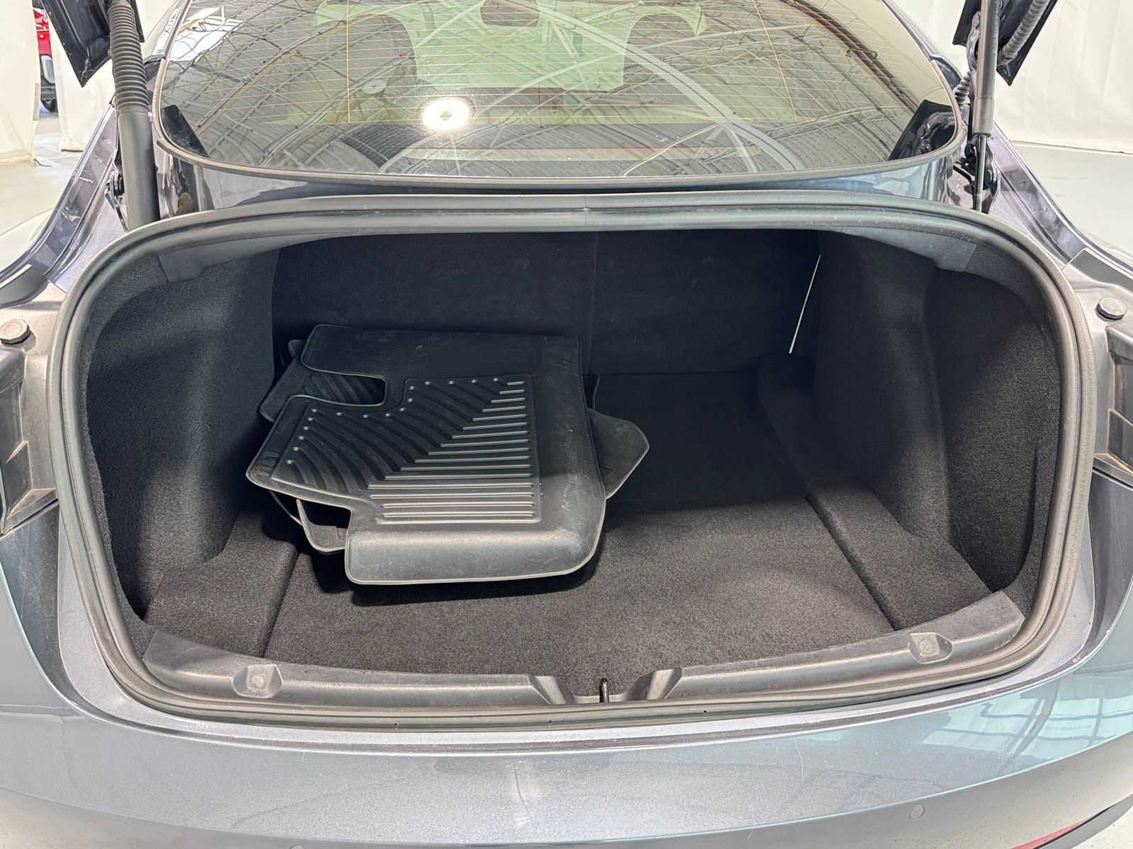 Thumbnail: 2022 Tesla Model 3 - 5