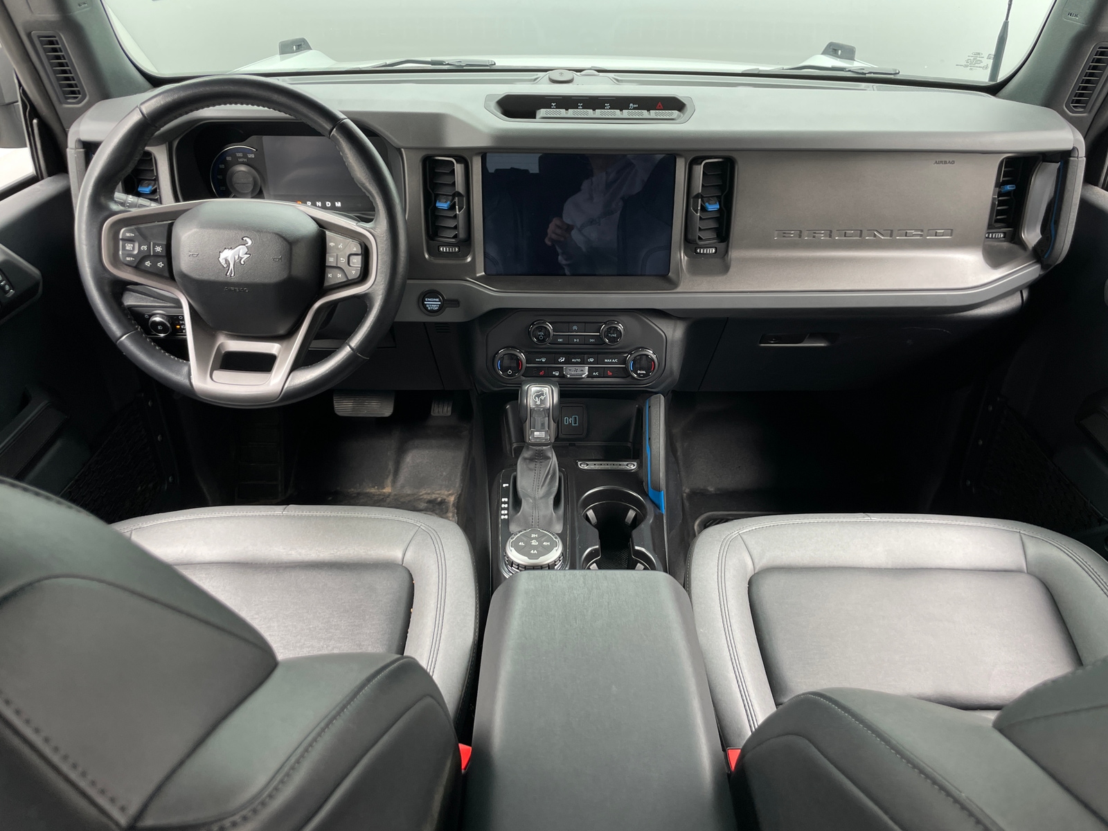 Thumbnail: 2024 Ford Bronco - 2