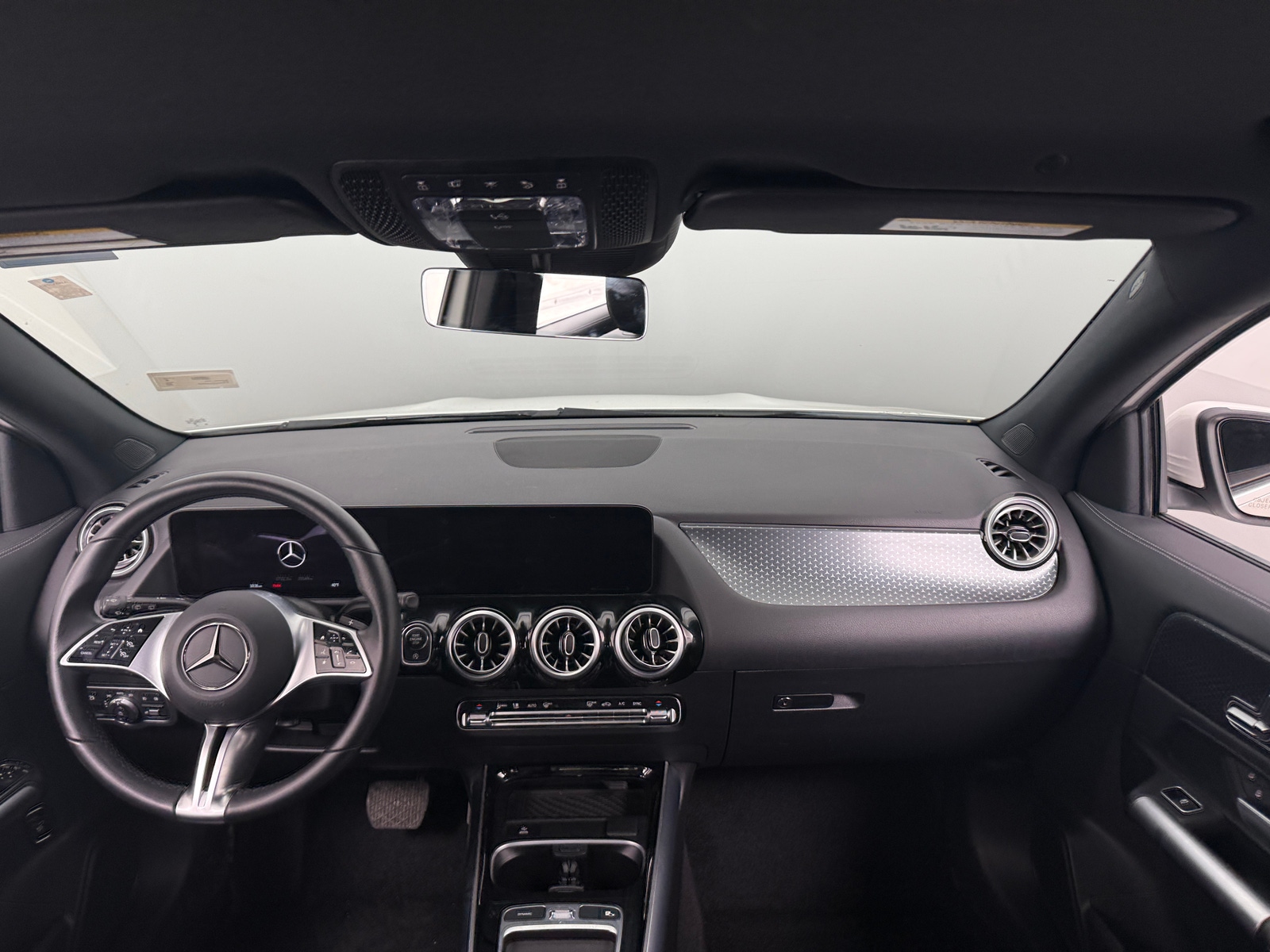 Thumbnail: 2025 Mercedes-Benz GLA - 2