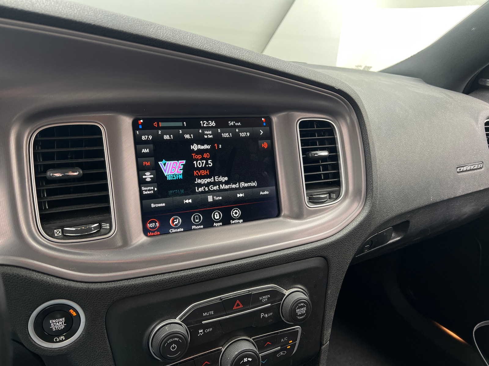 Thumbnail: 2023 Dodge Charger - 4