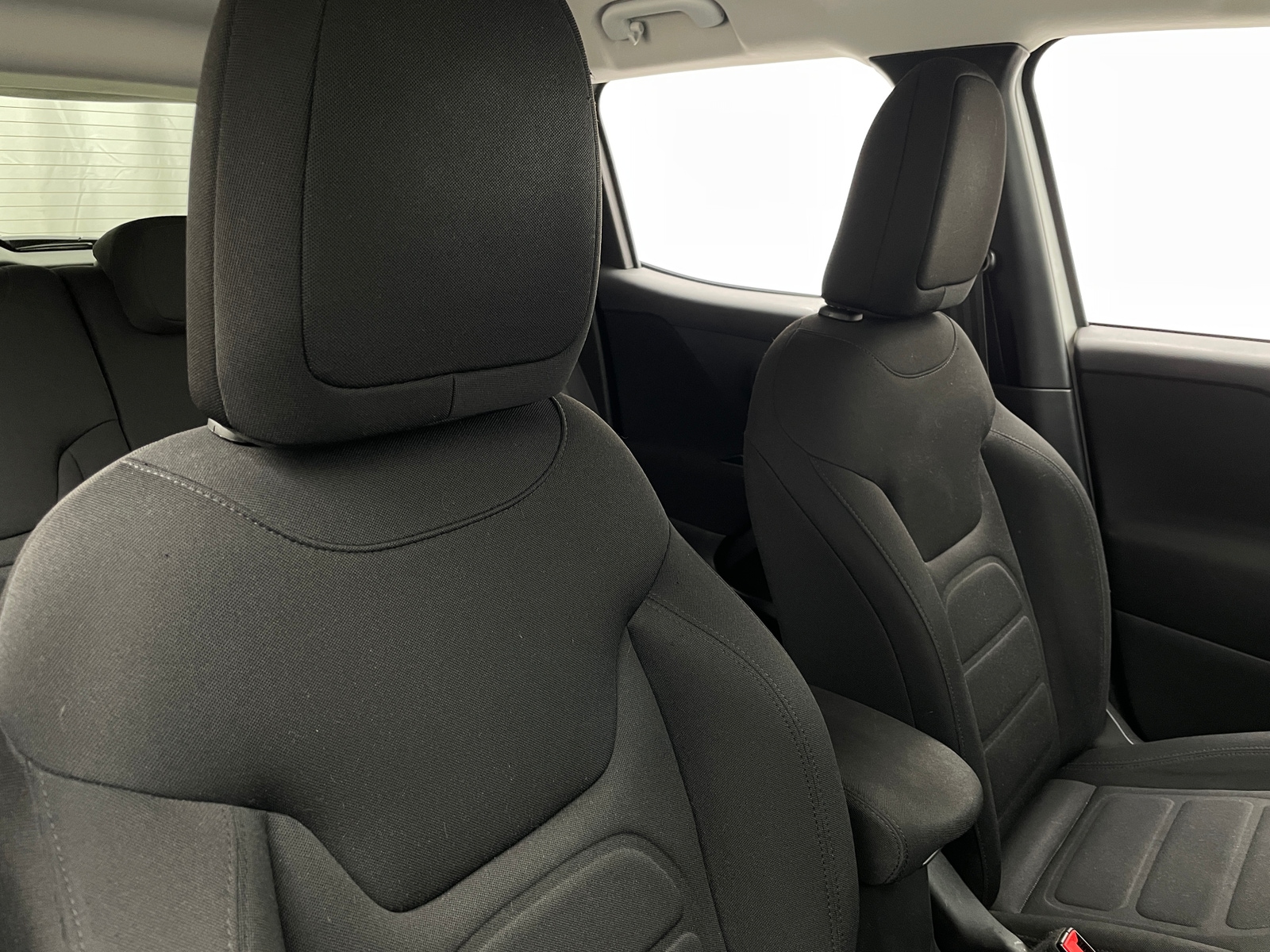 Thumbnail: 2019 Jeep Renegade - 2