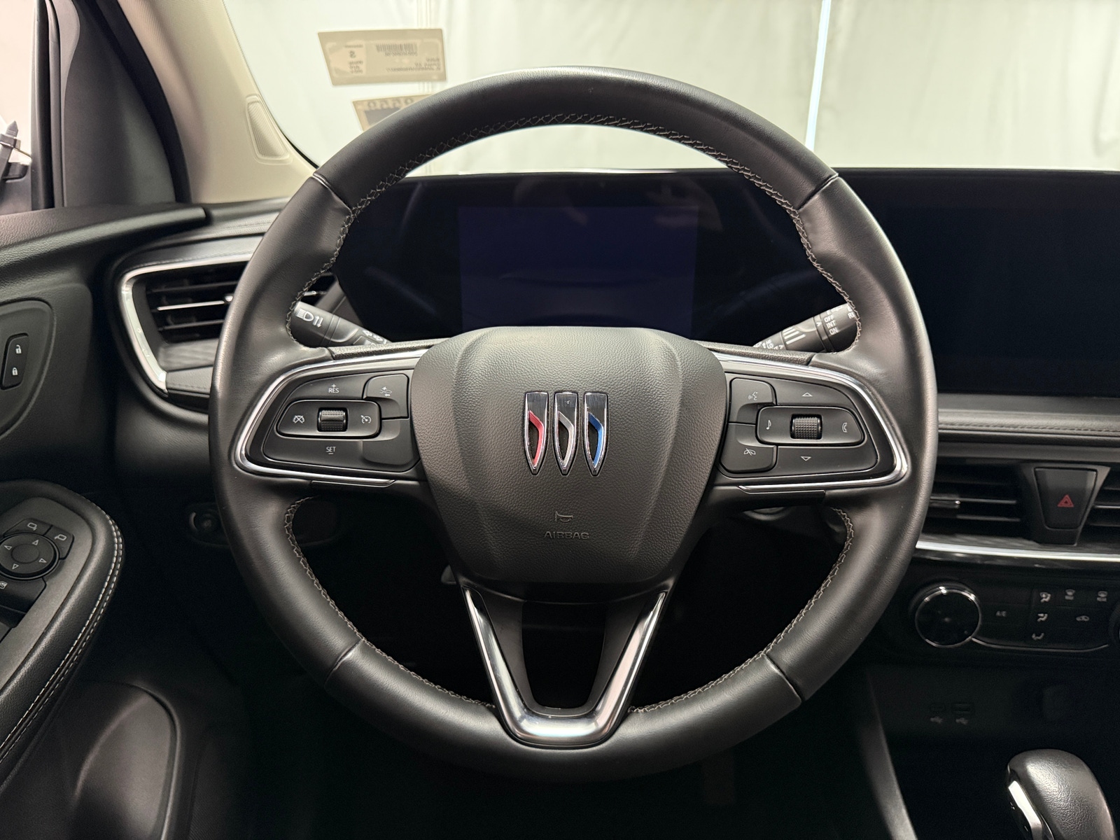 Thumbnail: 2024 Buick Encore GX - 4