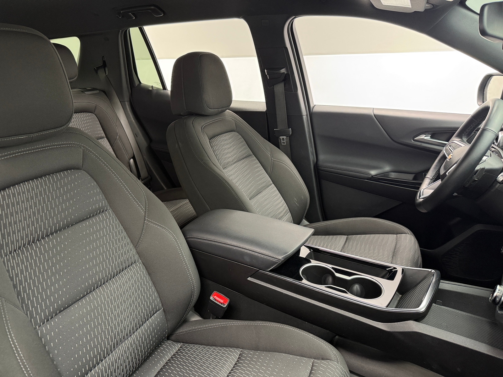 Thumbnail: 2025 Chevrolet Equinox - 2