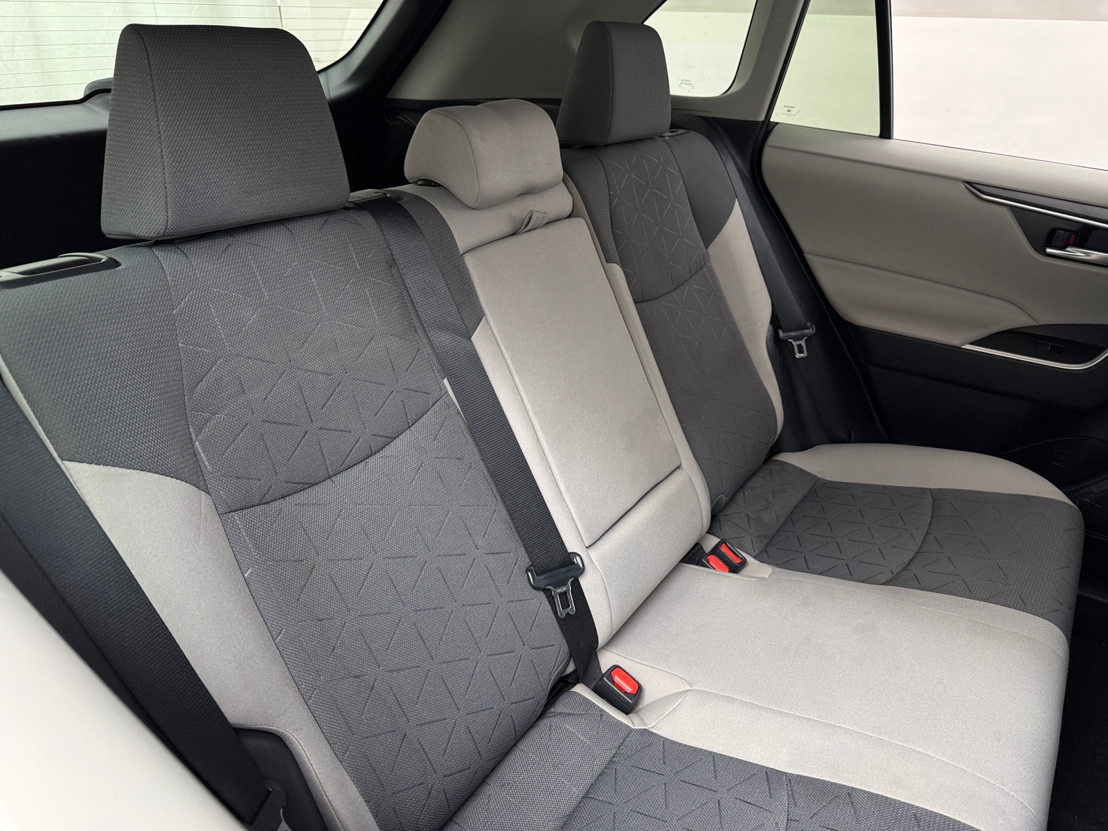 Thumbnail: 2022 Toyota RAV4 - 6