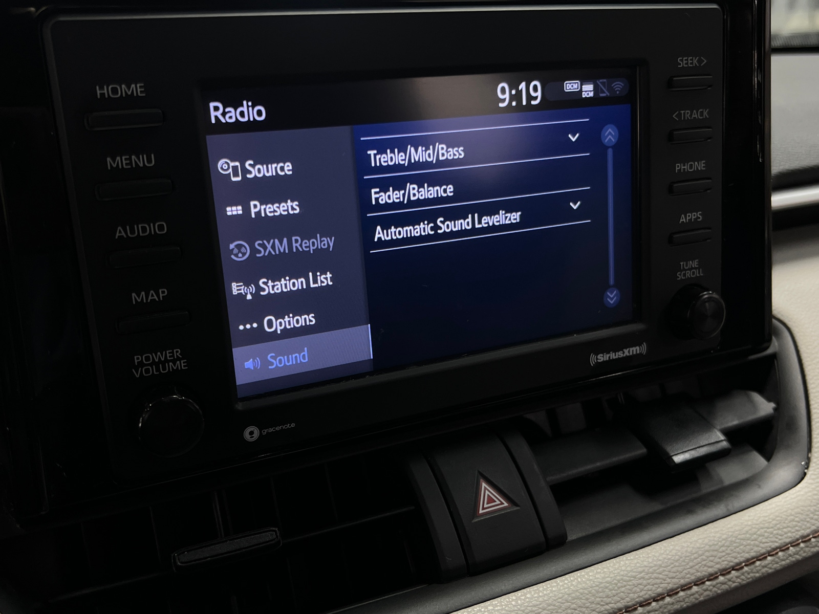 Thumbnail: 2022 Toyota RAV4 - 4