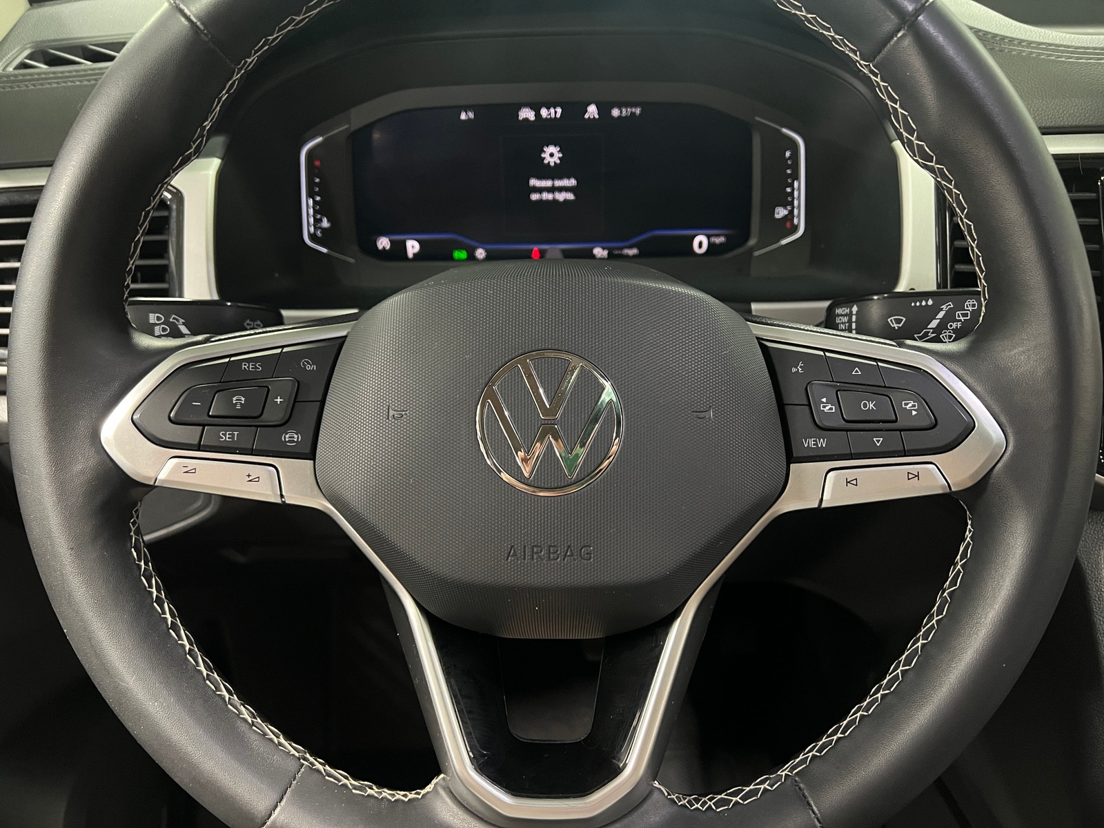 Thumbnail: 2022 Volkswagen Atlas - 4