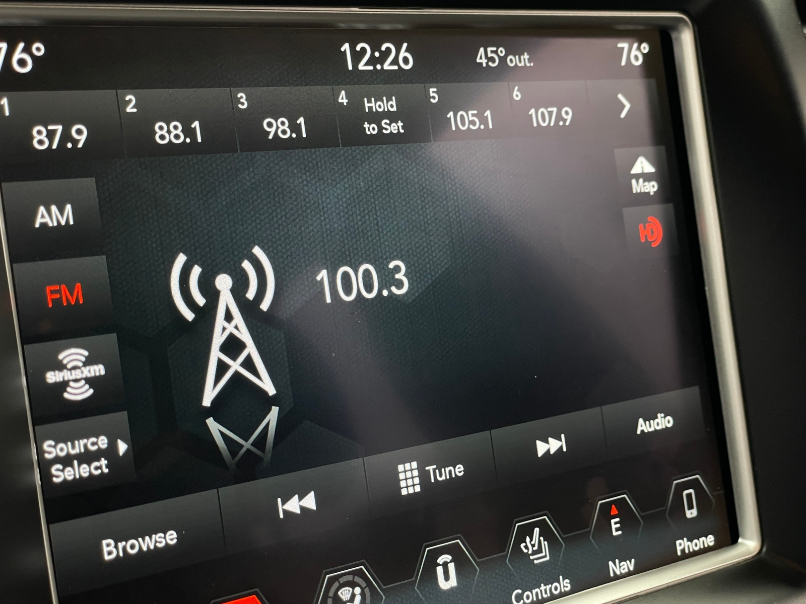 Thumbnail: 2018 Jeep Grand Cherokee - 3