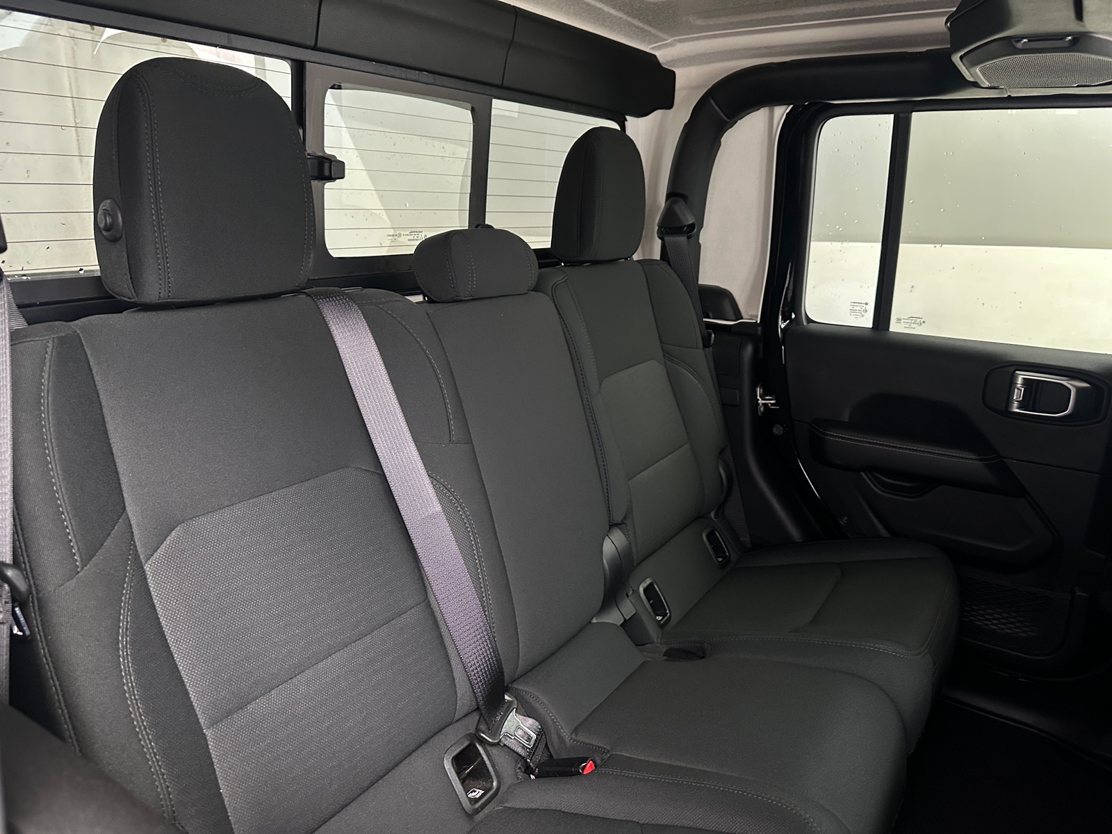 Thumbnail: 2021 Jeep Gladiator - 6