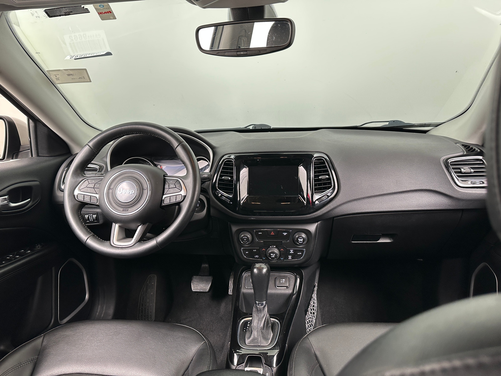 Thumbnail: 2018 Jeep Compass - 2