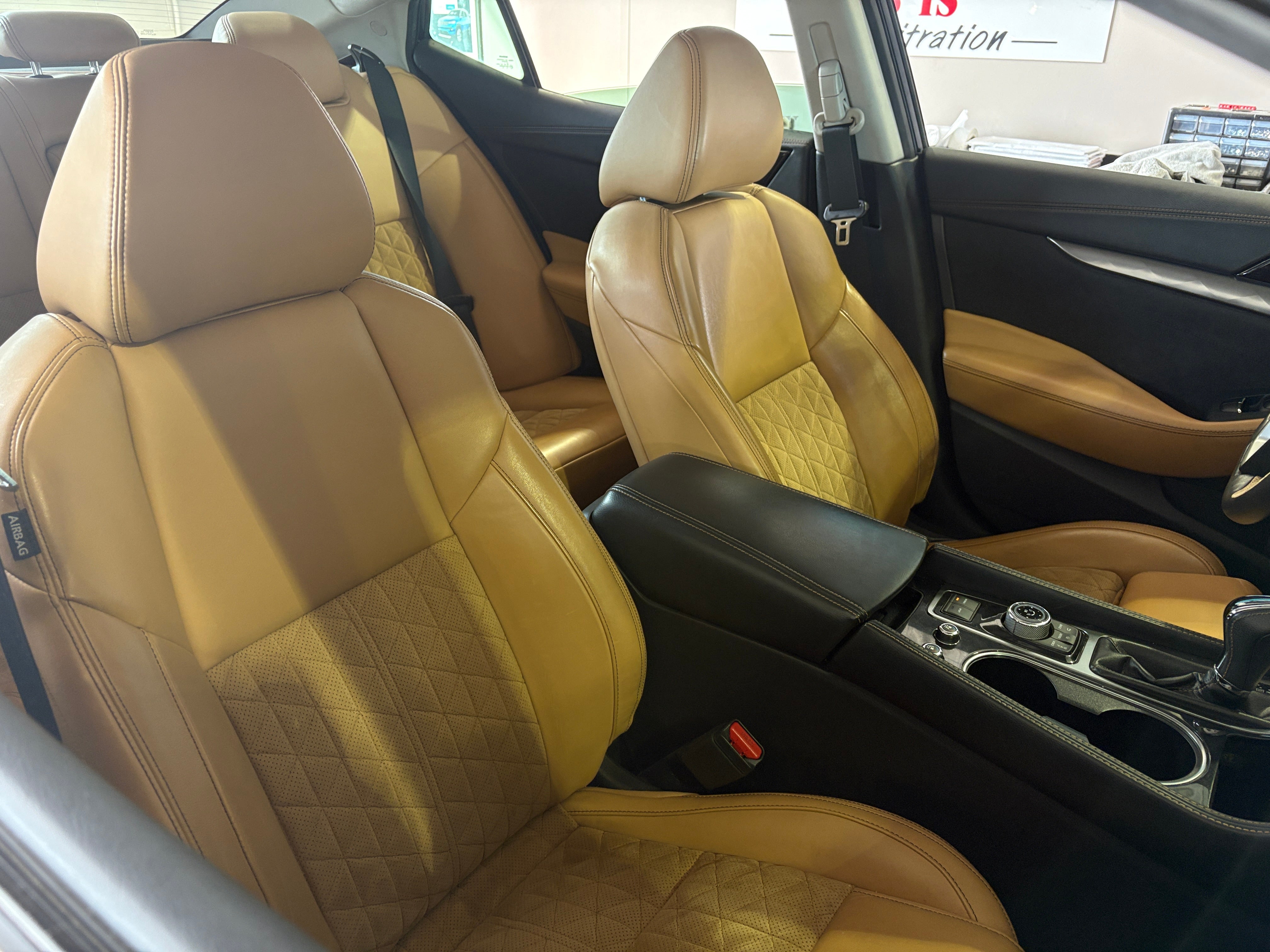 2016 Nissan Maxima SR