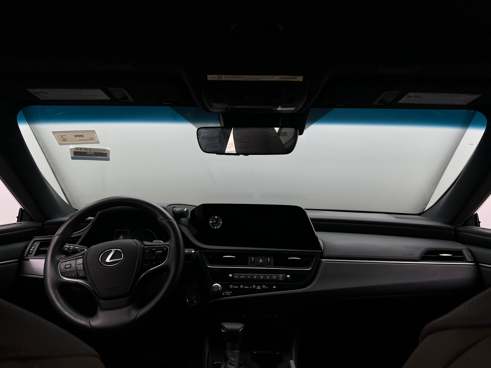 Thumbnail: 2025 Lexus ES - 2