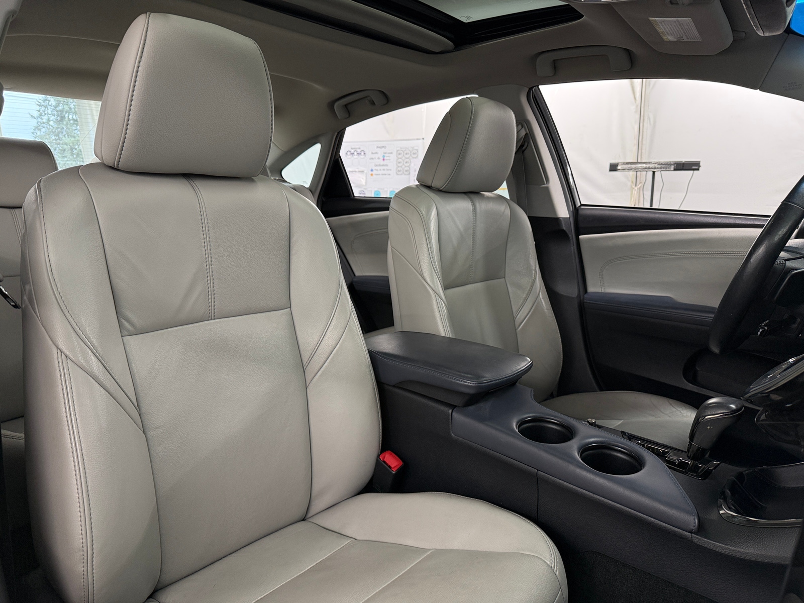 Thumbnail: 2013 Toyota Avalon - 2