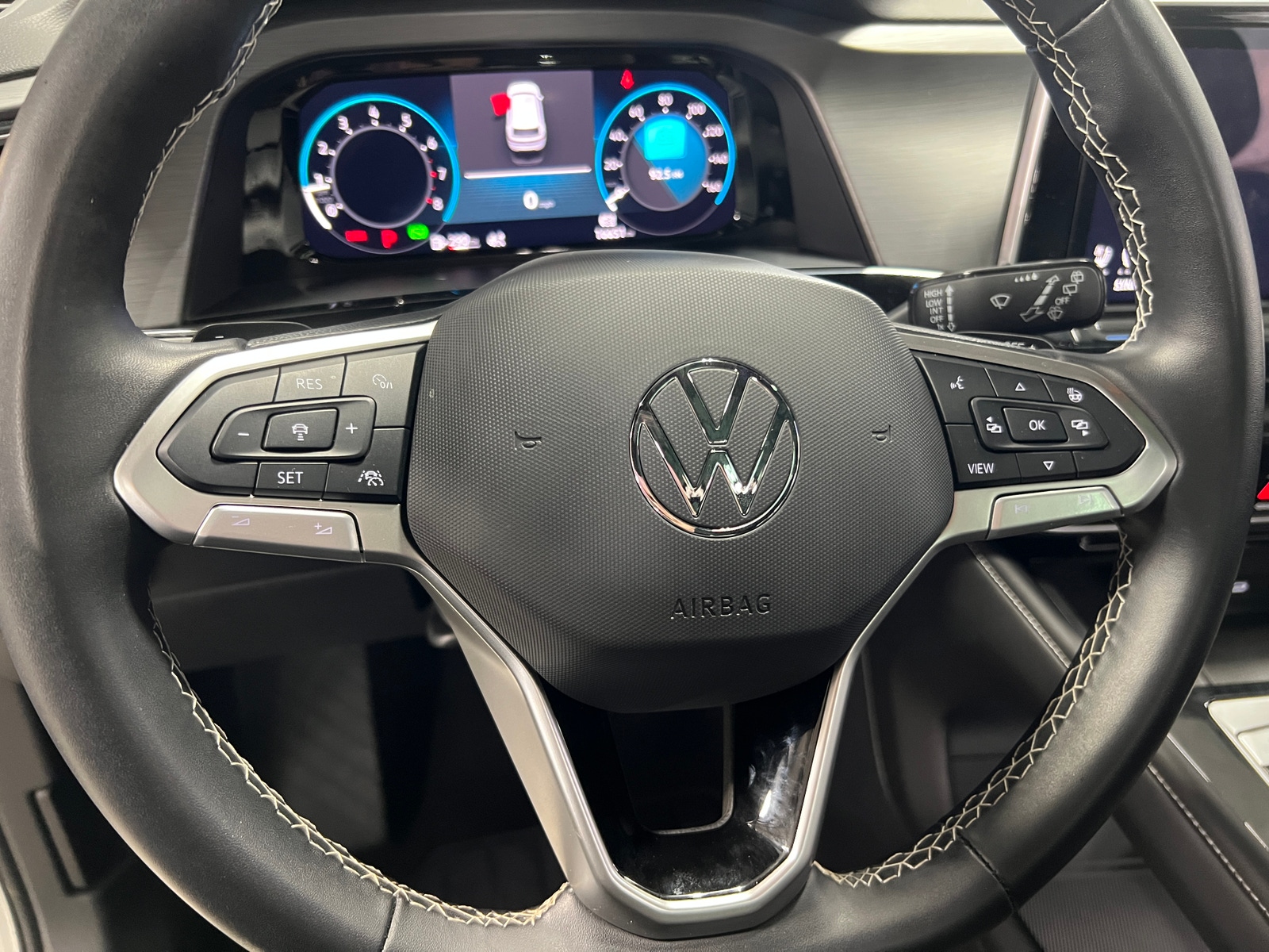 Thumbnail: 2024 Volkswagen Atlas - 4