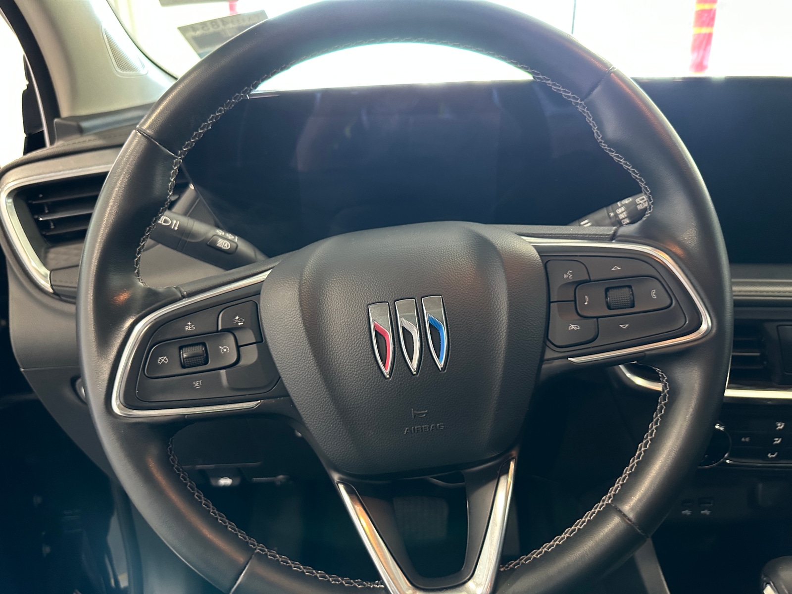 Thumbnail: 2024 Buick Encore GX - 5