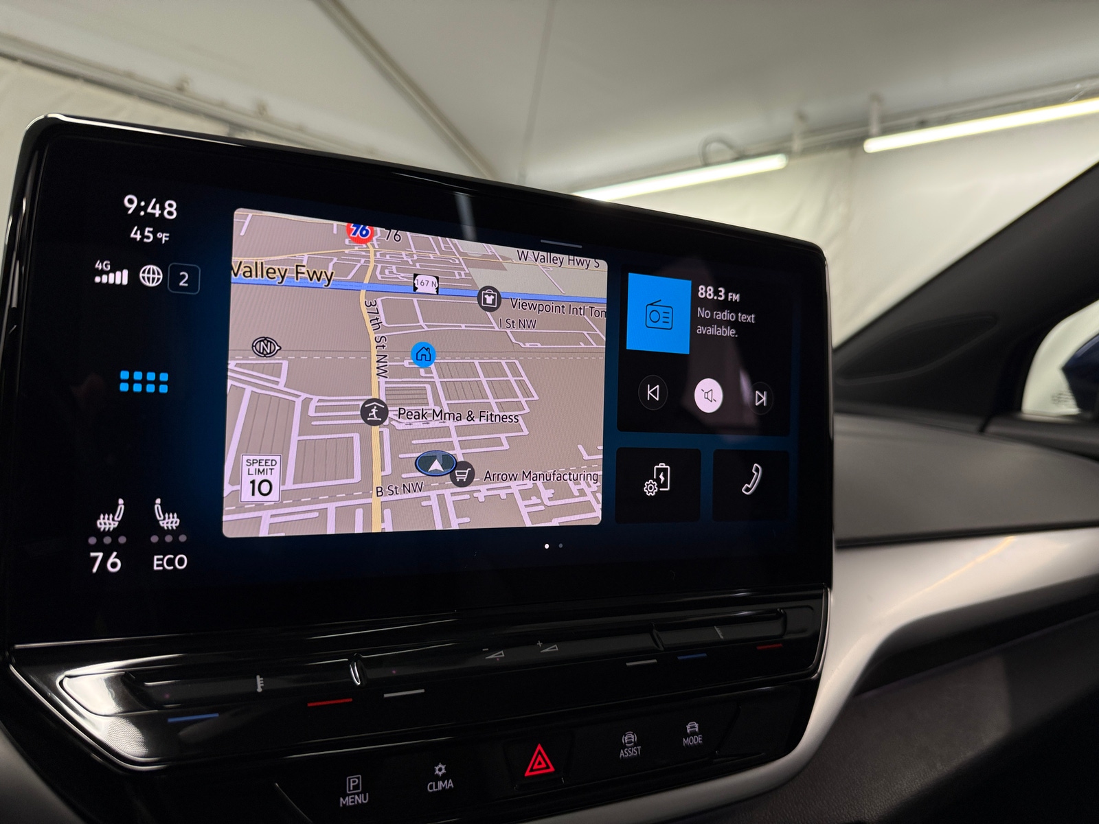 Thumbnail: 2022 Volkswagen ID.4 - 3