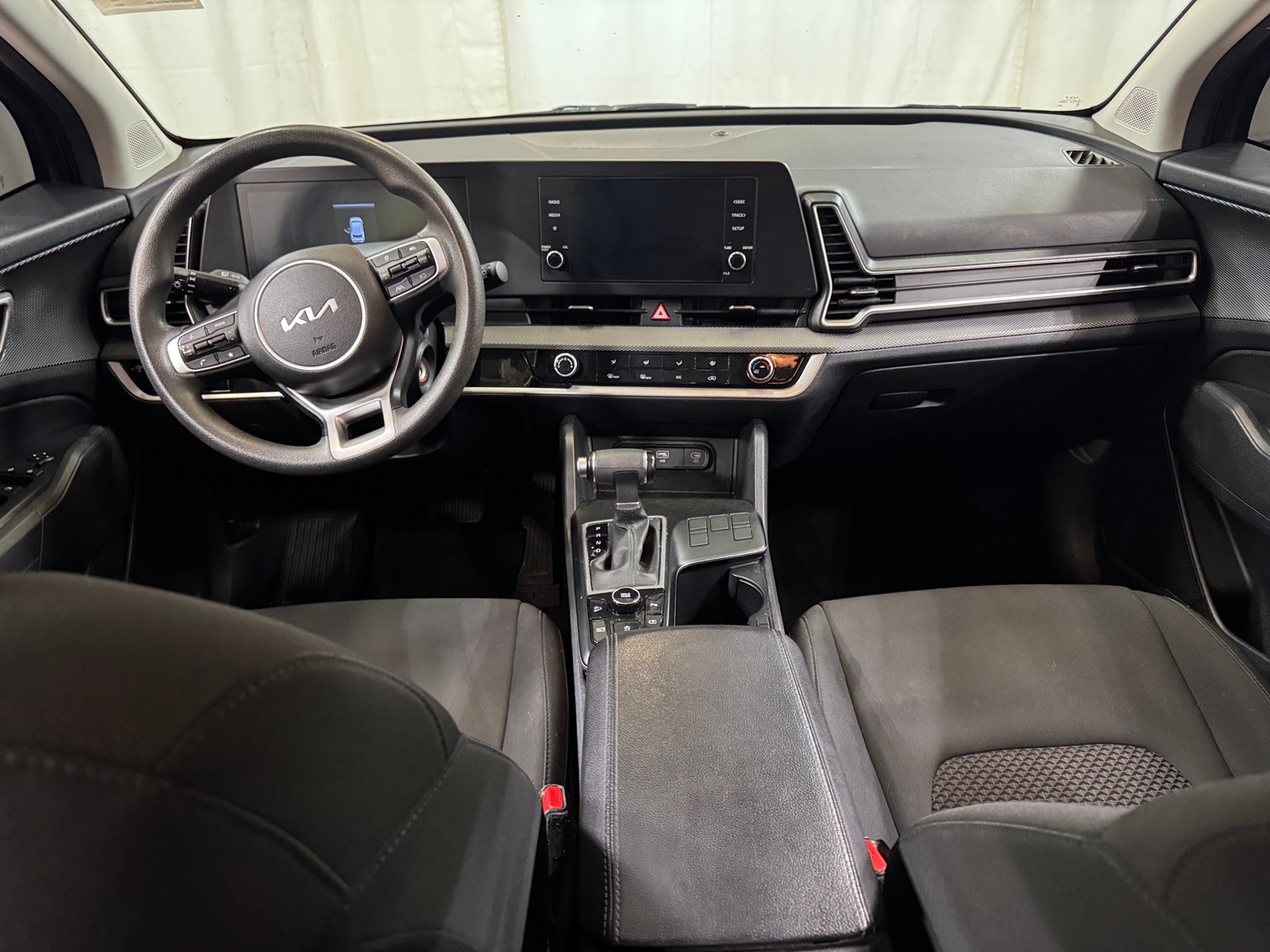 Thumbnail: 2024 Kia Sportage - 3