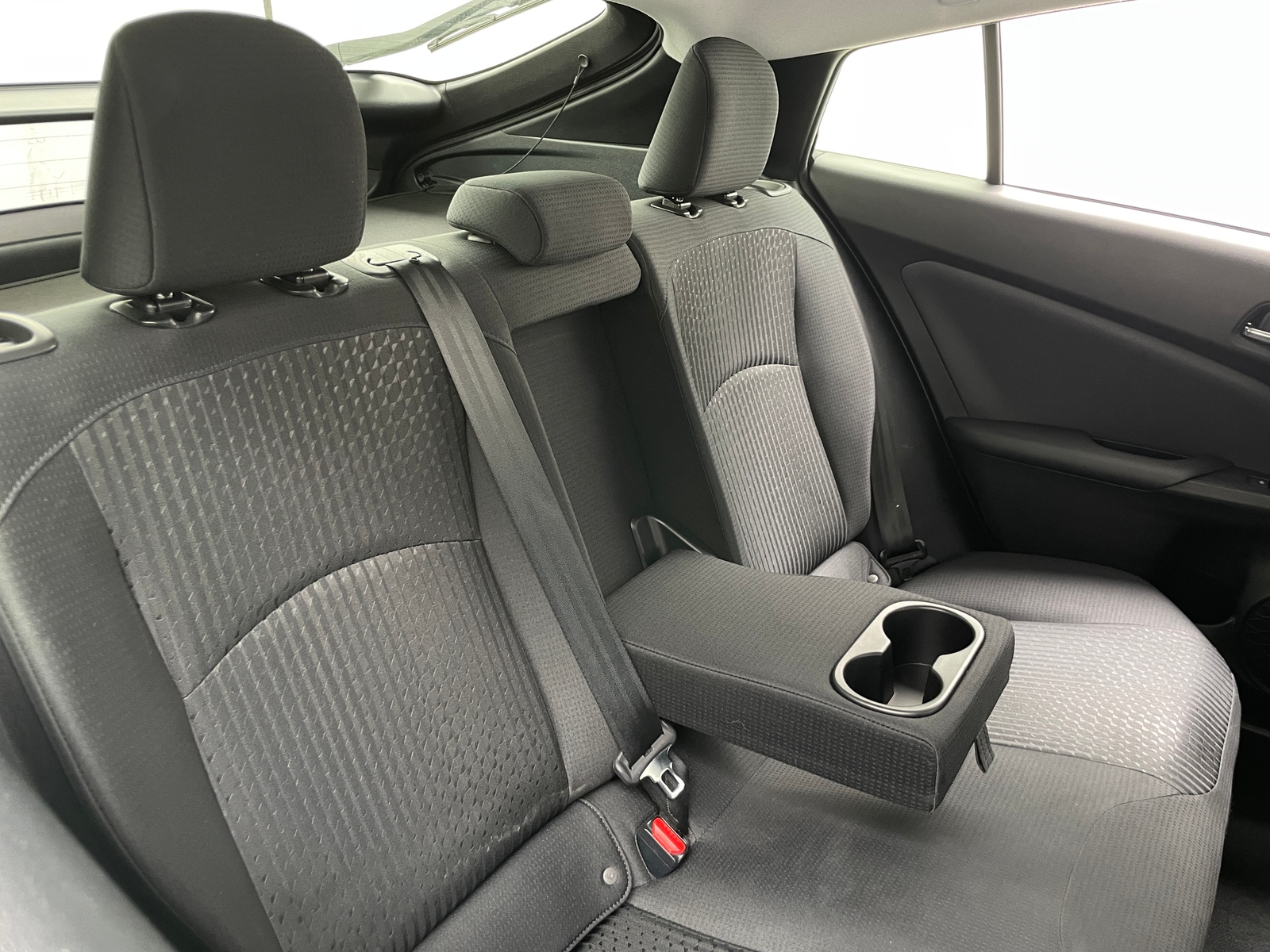 Thumbnail: 2017 Toyota Prius - 6