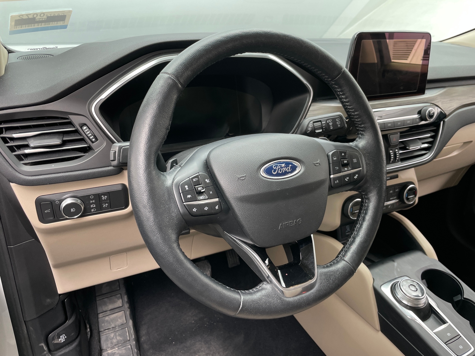 Thumbnail: 2020 Ford Escape - 4