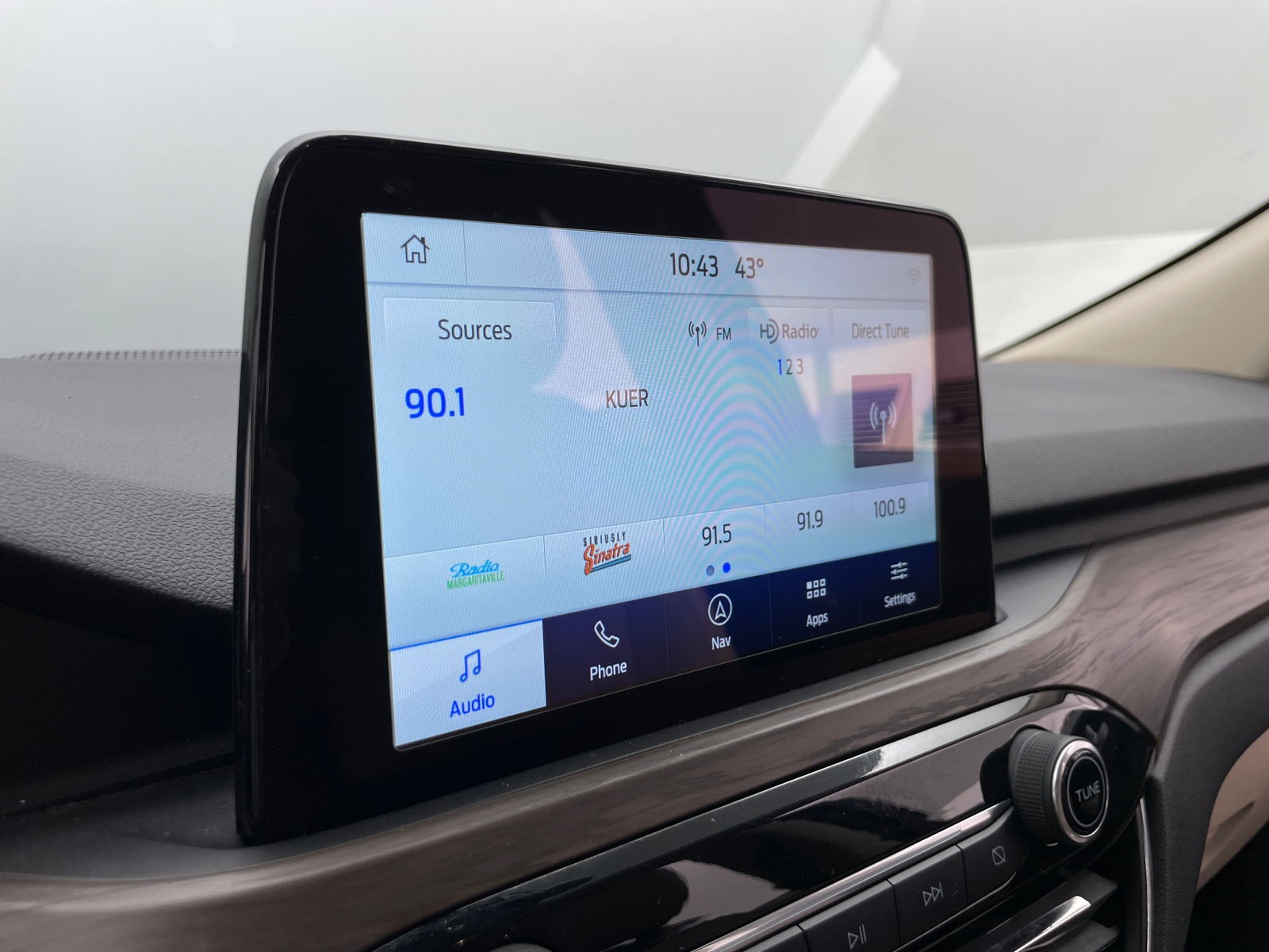 Thumbnail: 2020 Ford Escape - 3