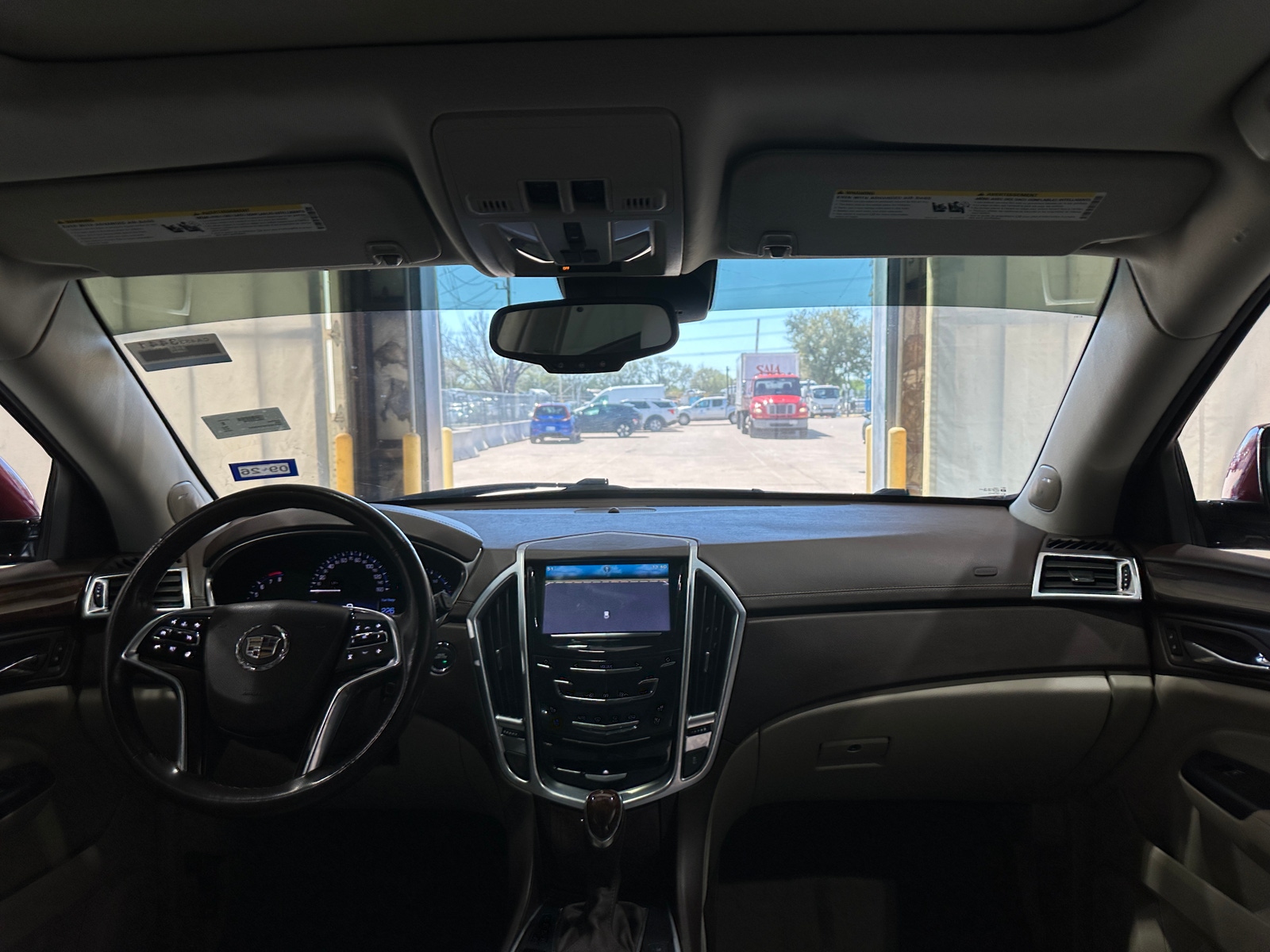 Thumbnail: 2015 Cadillac SRX - 2