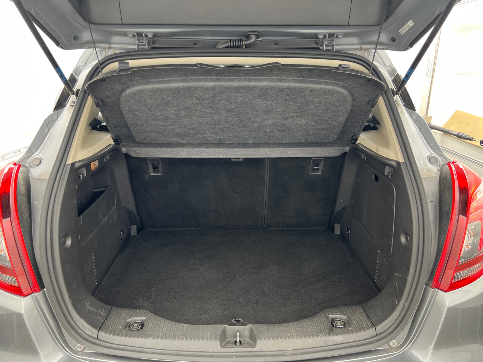 Thumbnail: 2019 Buick Encore - 7