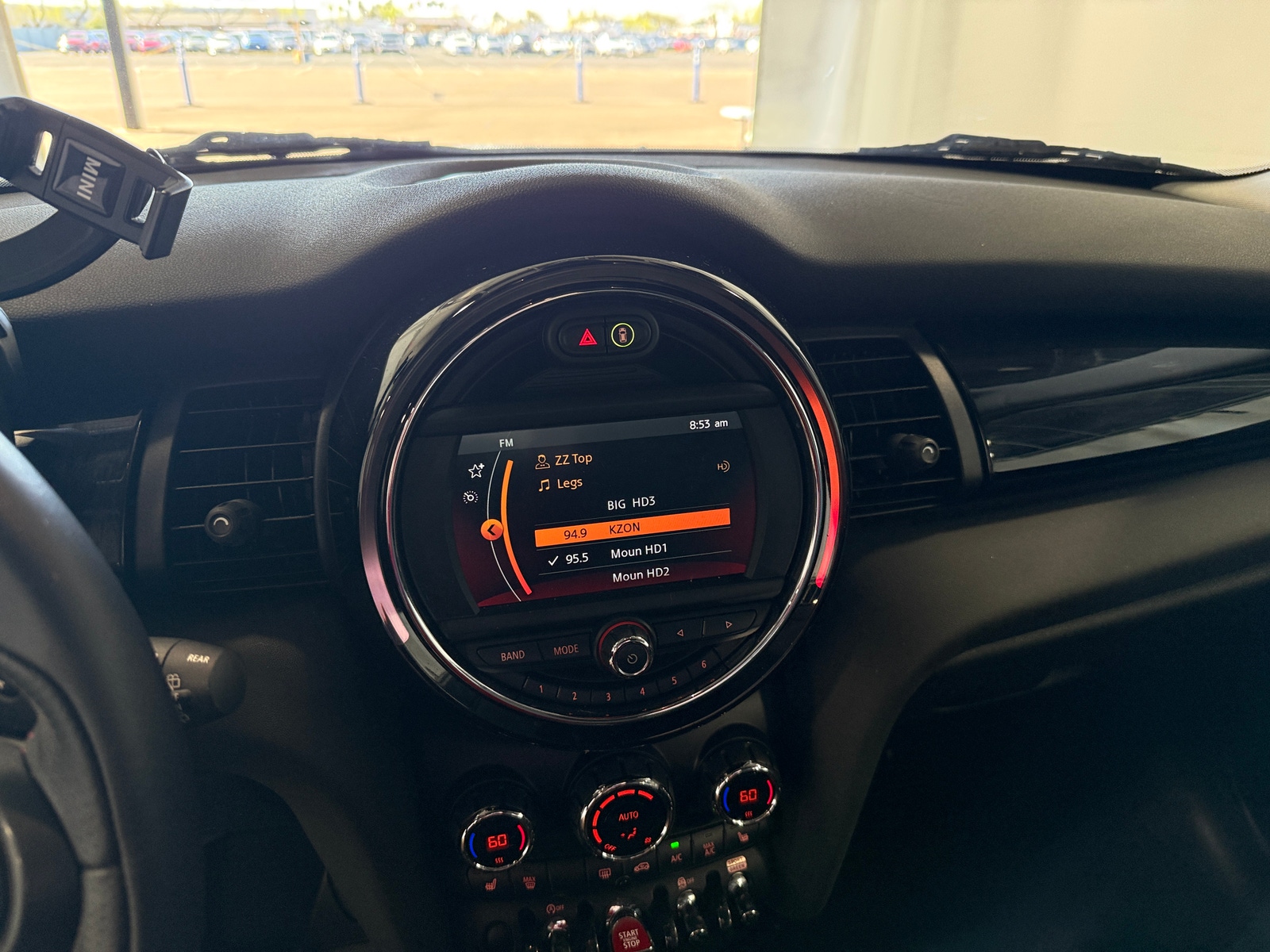 Thumbnail: 2019 MINI Cooper Hardtop - 4