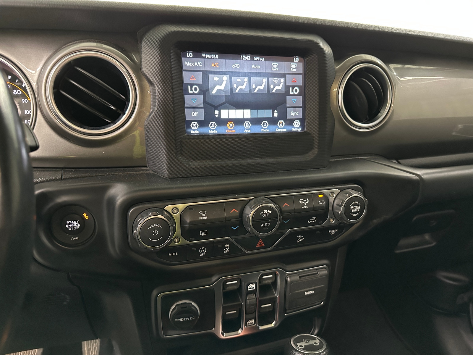 Thumbnail: 2020 Jeep Wrangler - 4