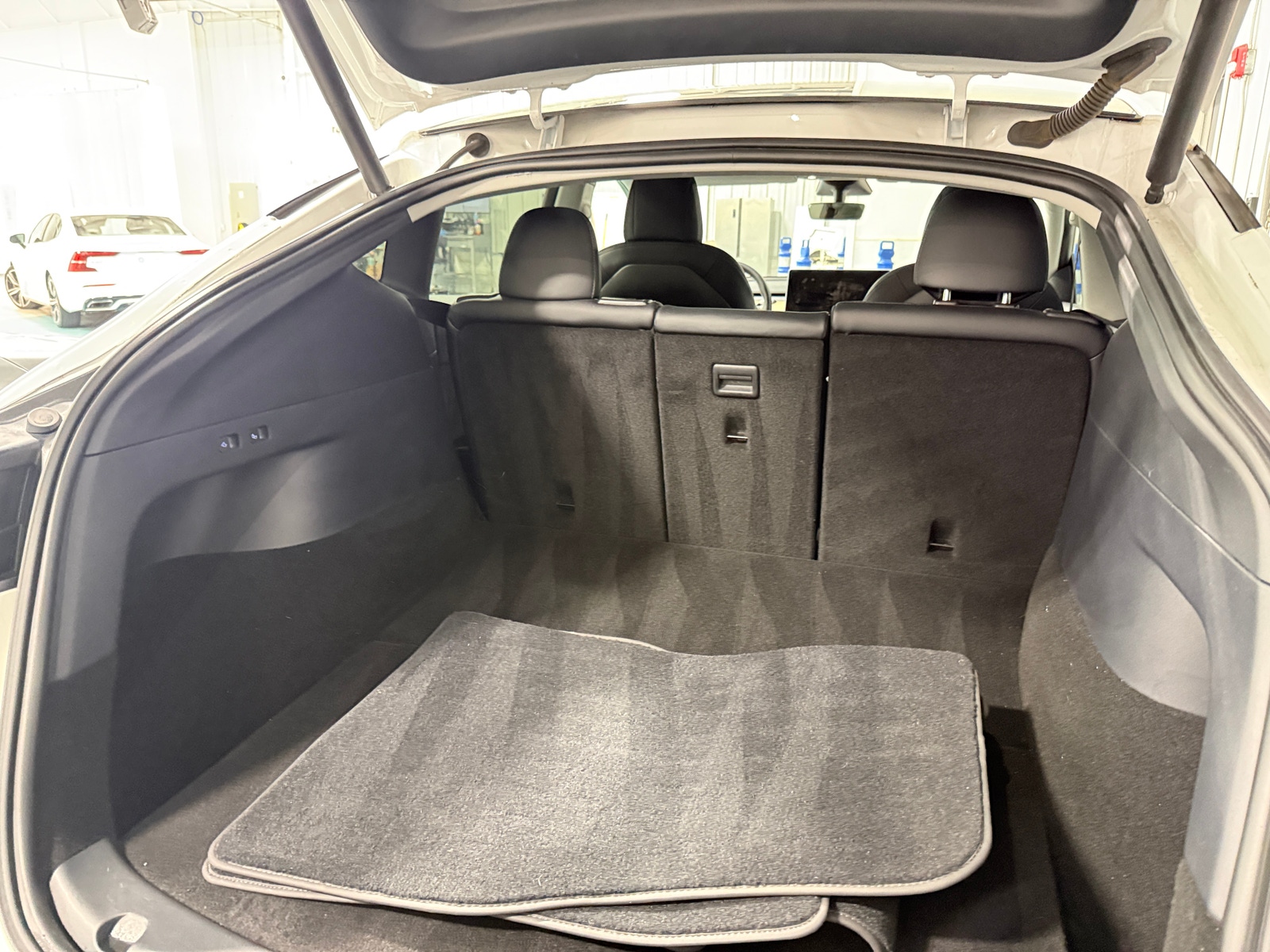 Thumbnail: 2020 Tesla Model Y - 6