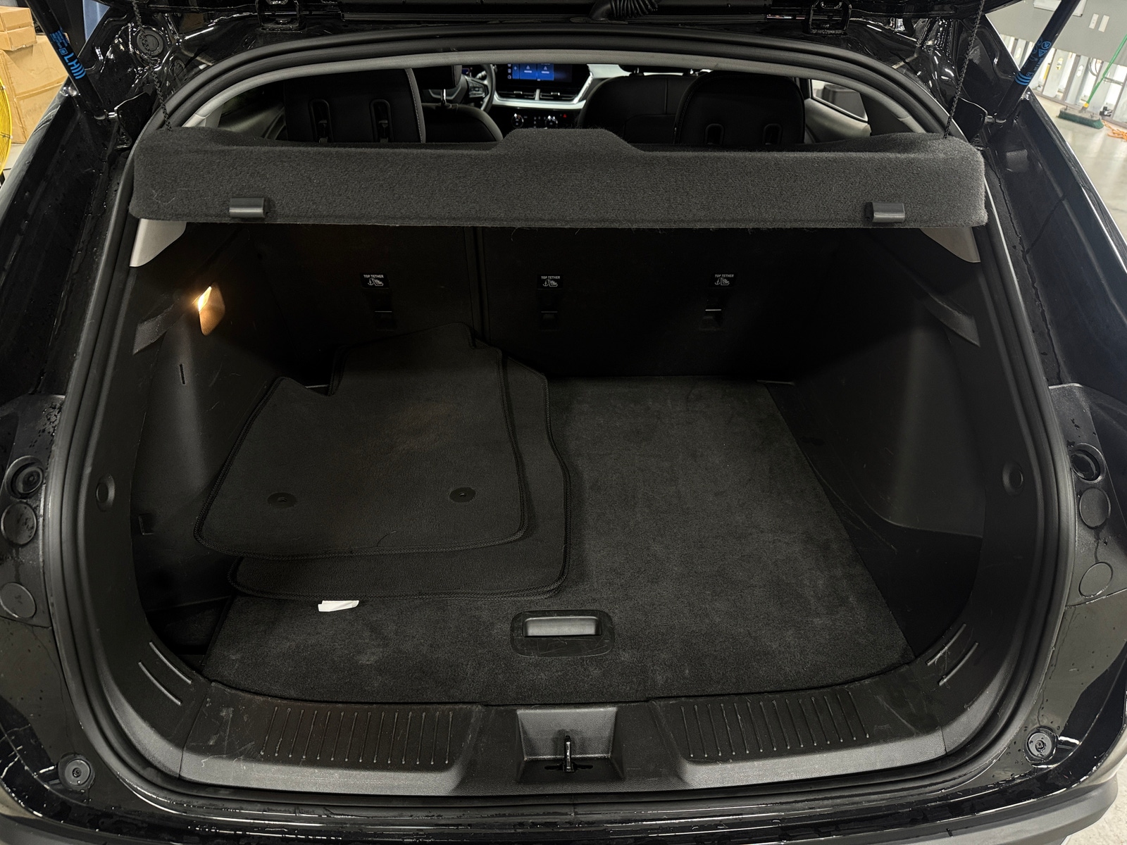 Thumbnail: 2025 Chevrolet Trax - 7