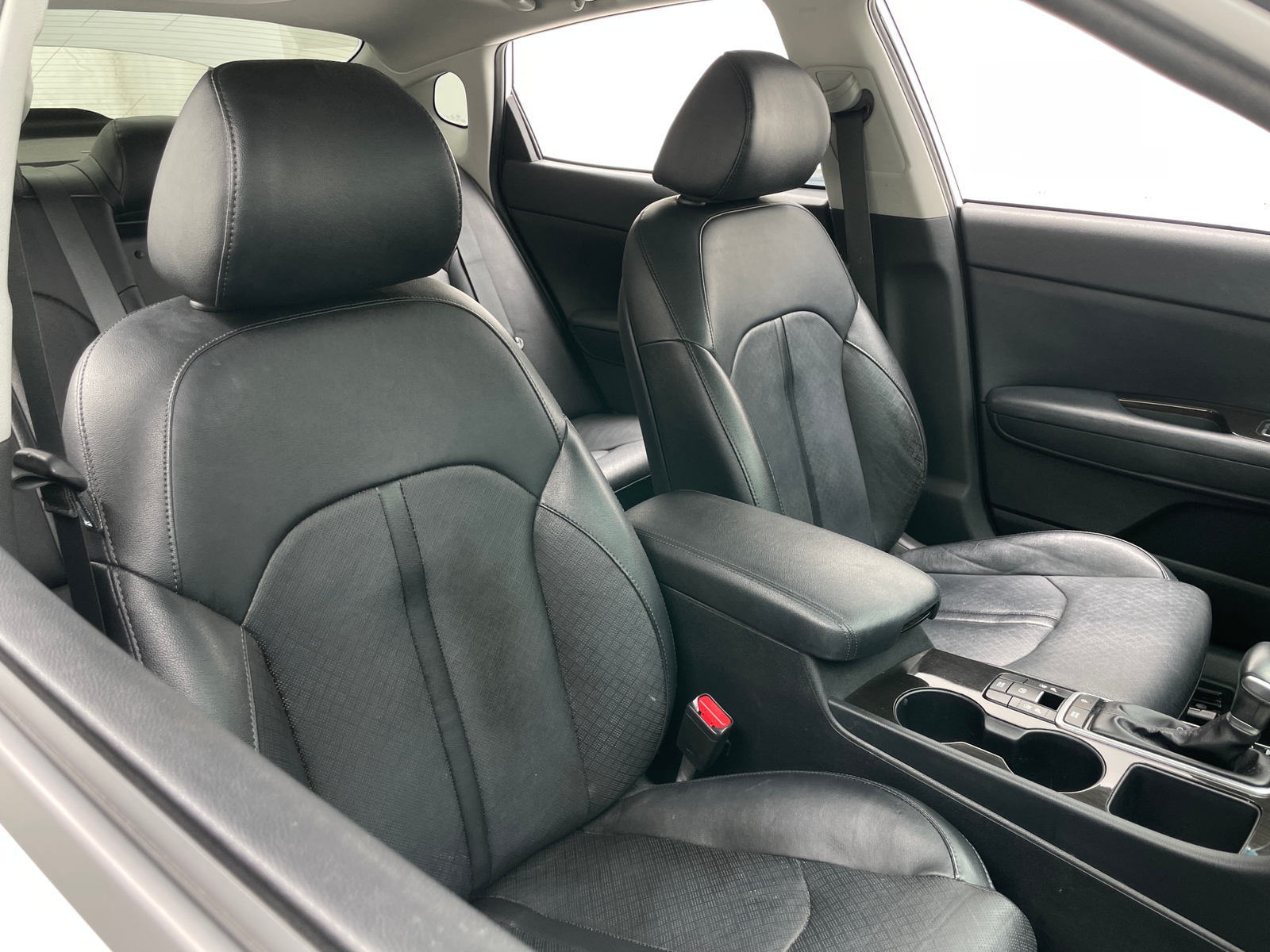 Thumbnail: 2019 Kia Optima - 2