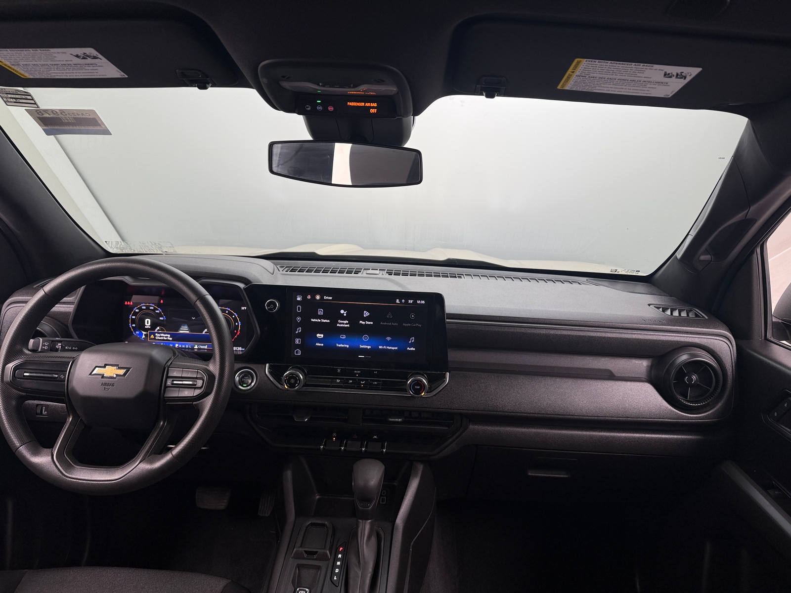 Thumbnail: 2024 Chevrolet Colorado - 3