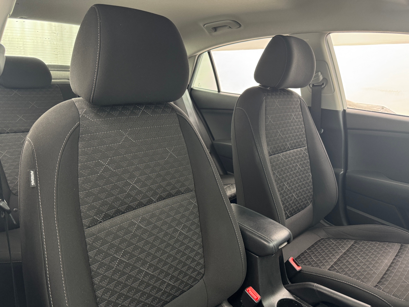 Thumbnail: 2020 Kia Rio - 2