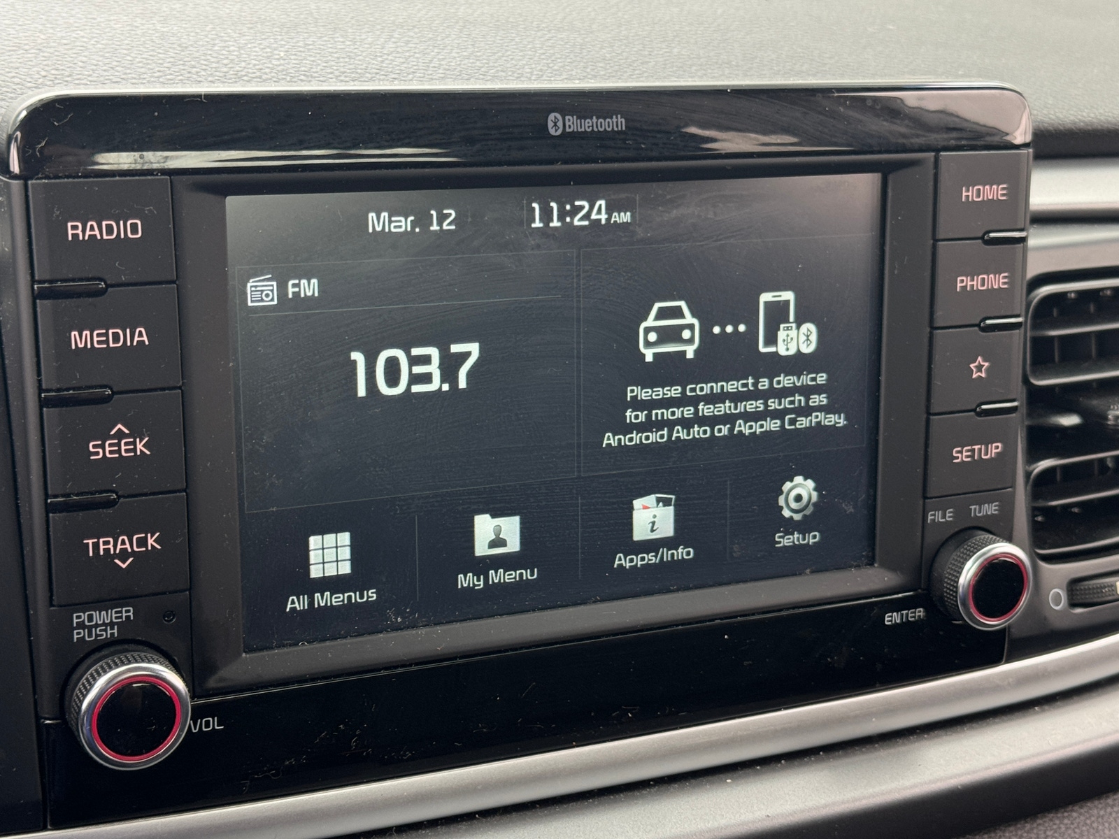 Thumbnail: 2020 Kia Rio - 4