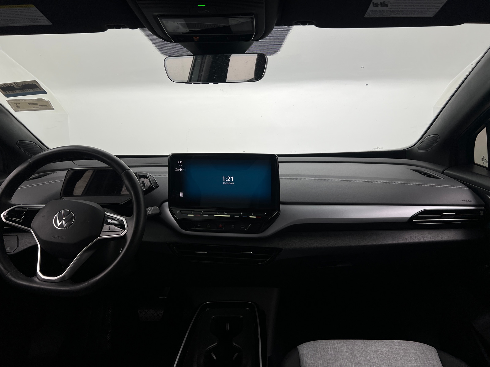 Thumbnail: 2023 Volkswagen ID.4 - 3