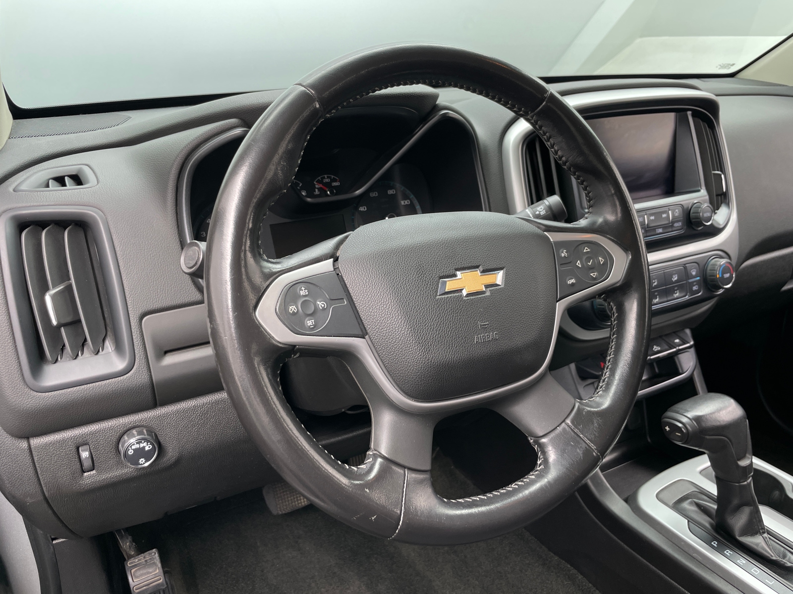 Thumbnail: 2018 Chevrolet Colorado - 5