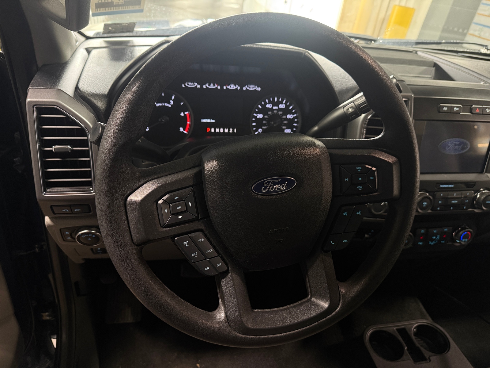 Thumbnail: 2019 Ford Econoline - 5