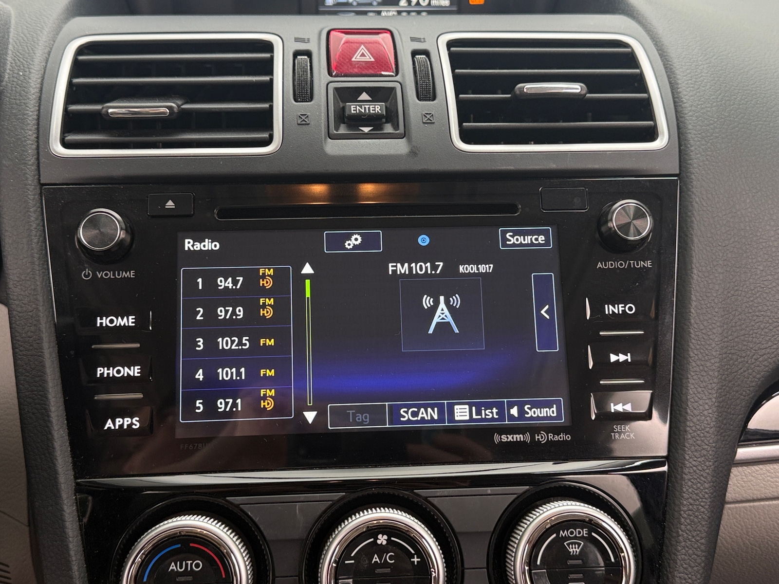 Thumbnail: 2017 Subaru Forester - 3