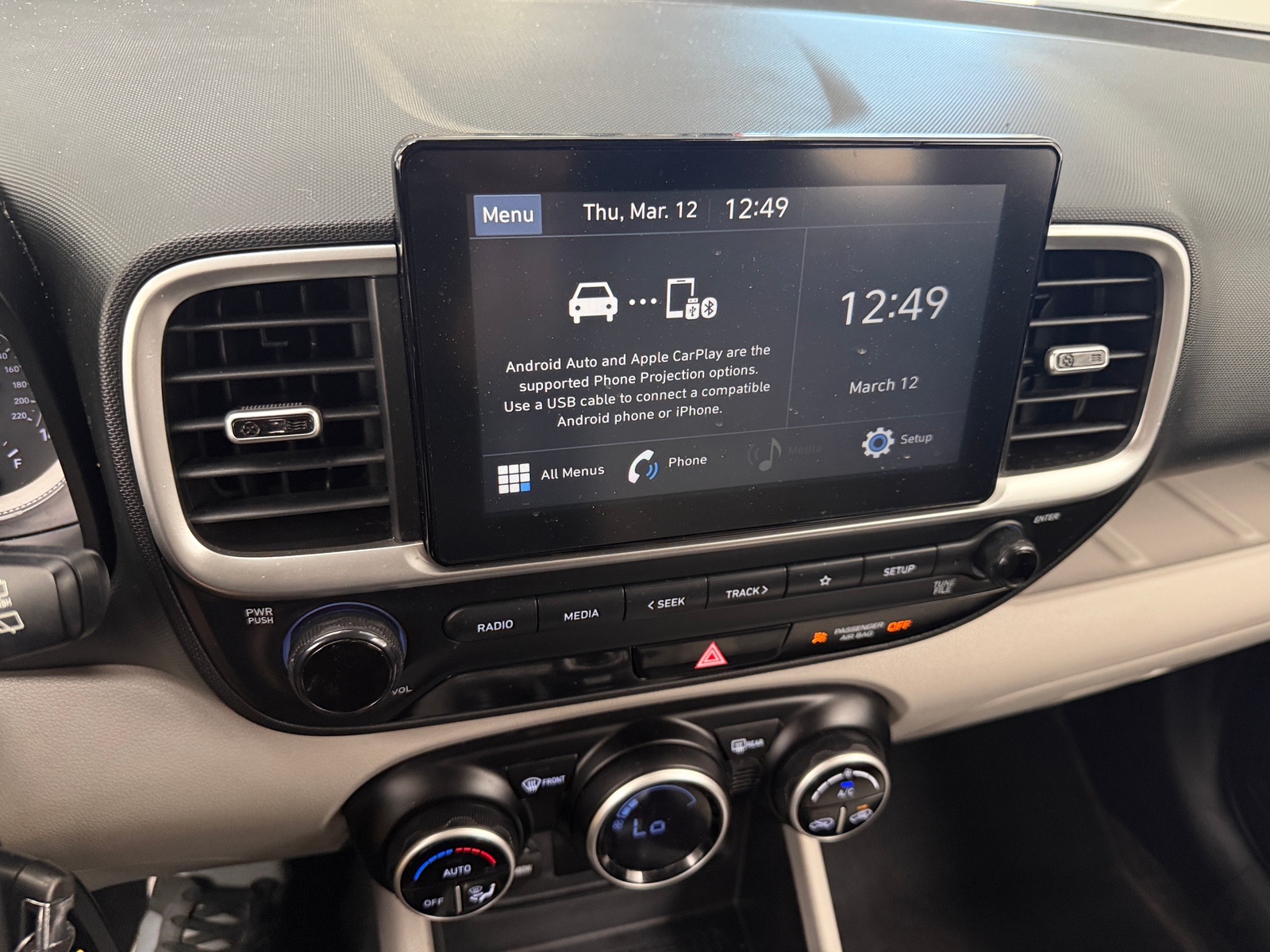 Thumbnail: 2020 Hyundai Venue - 4