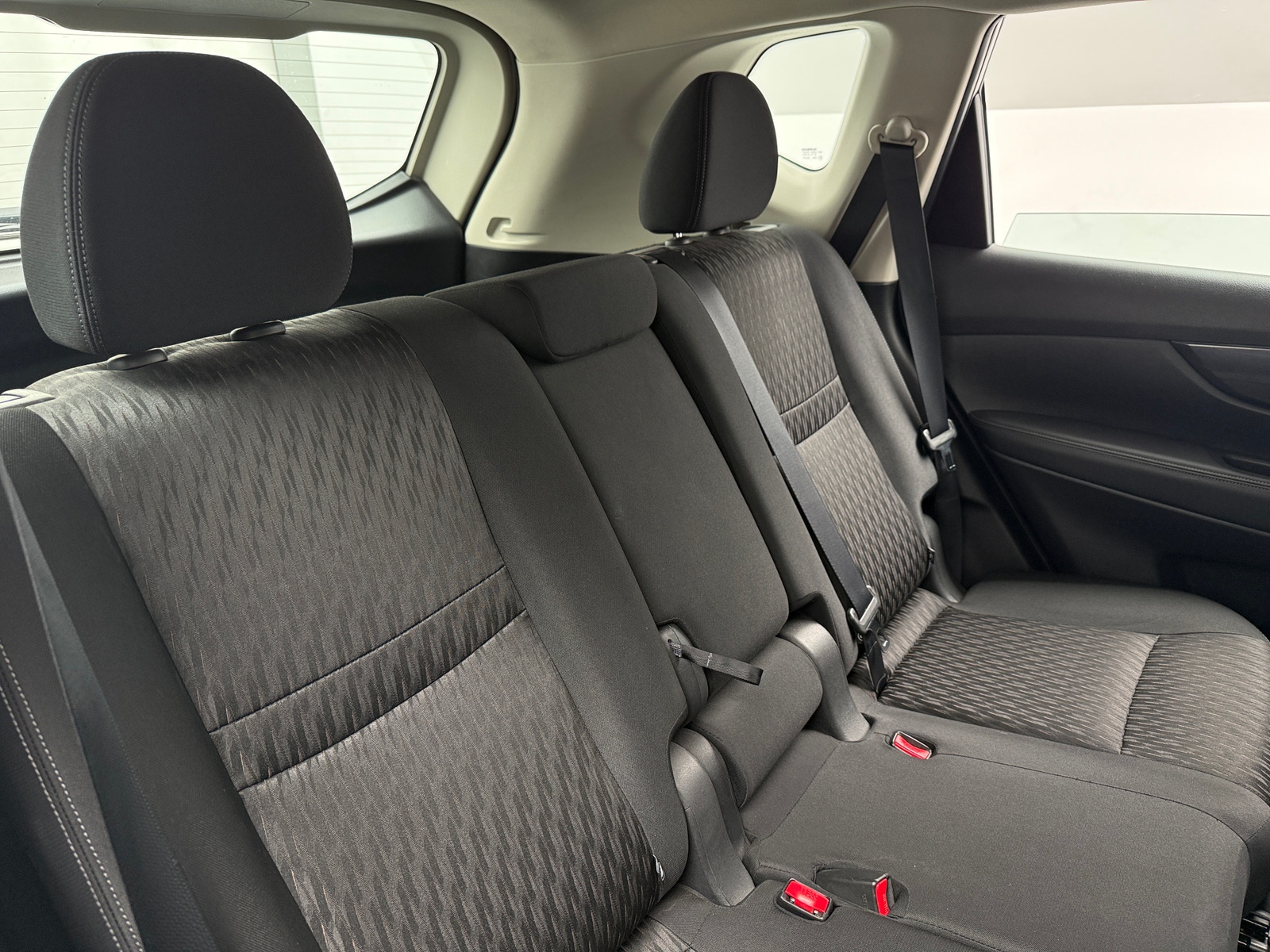 Thumbnail: 2018 Nissan Rogue - 6