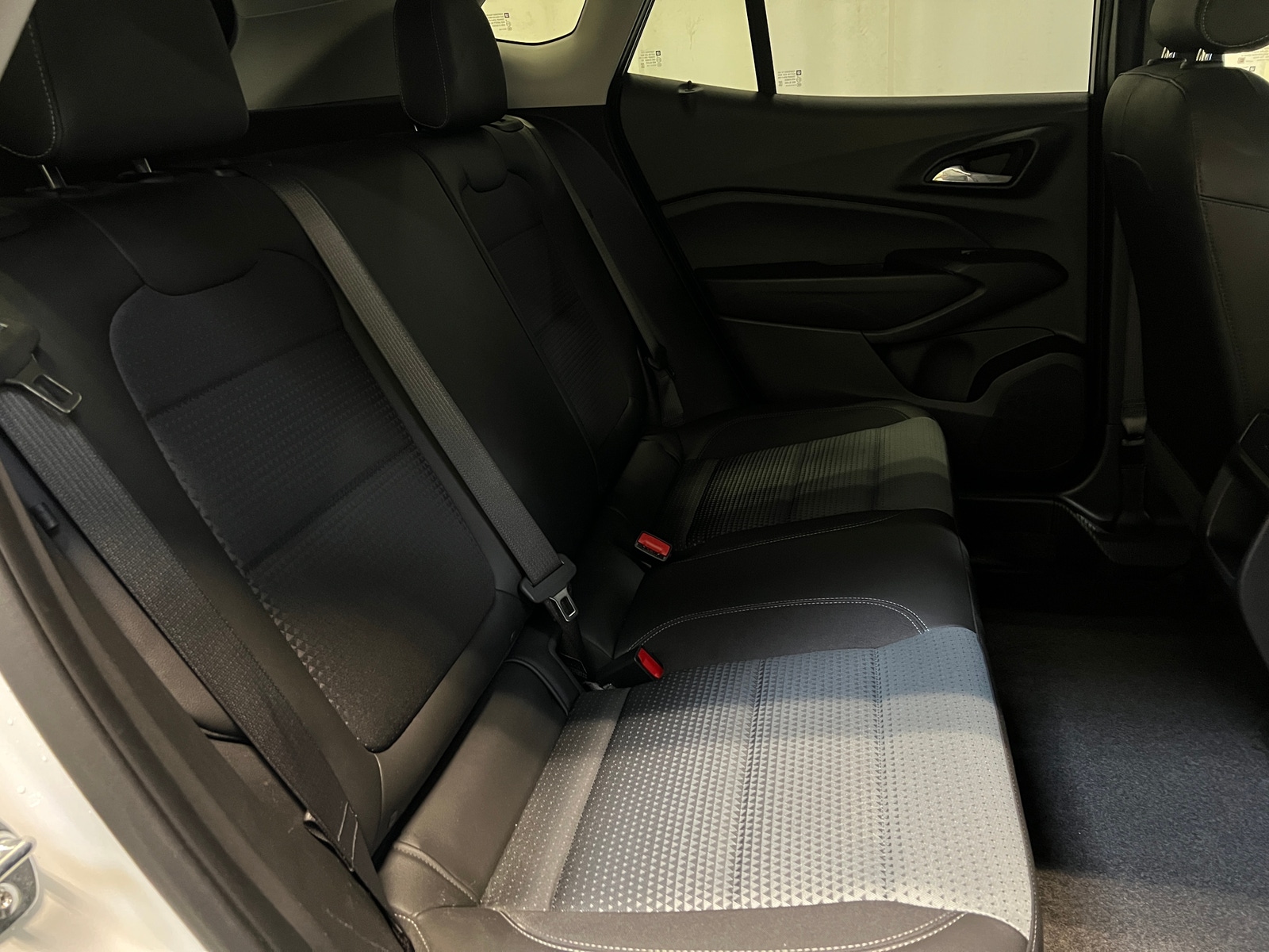 Thumbnail: 2025 Chevrolet Trax - 6