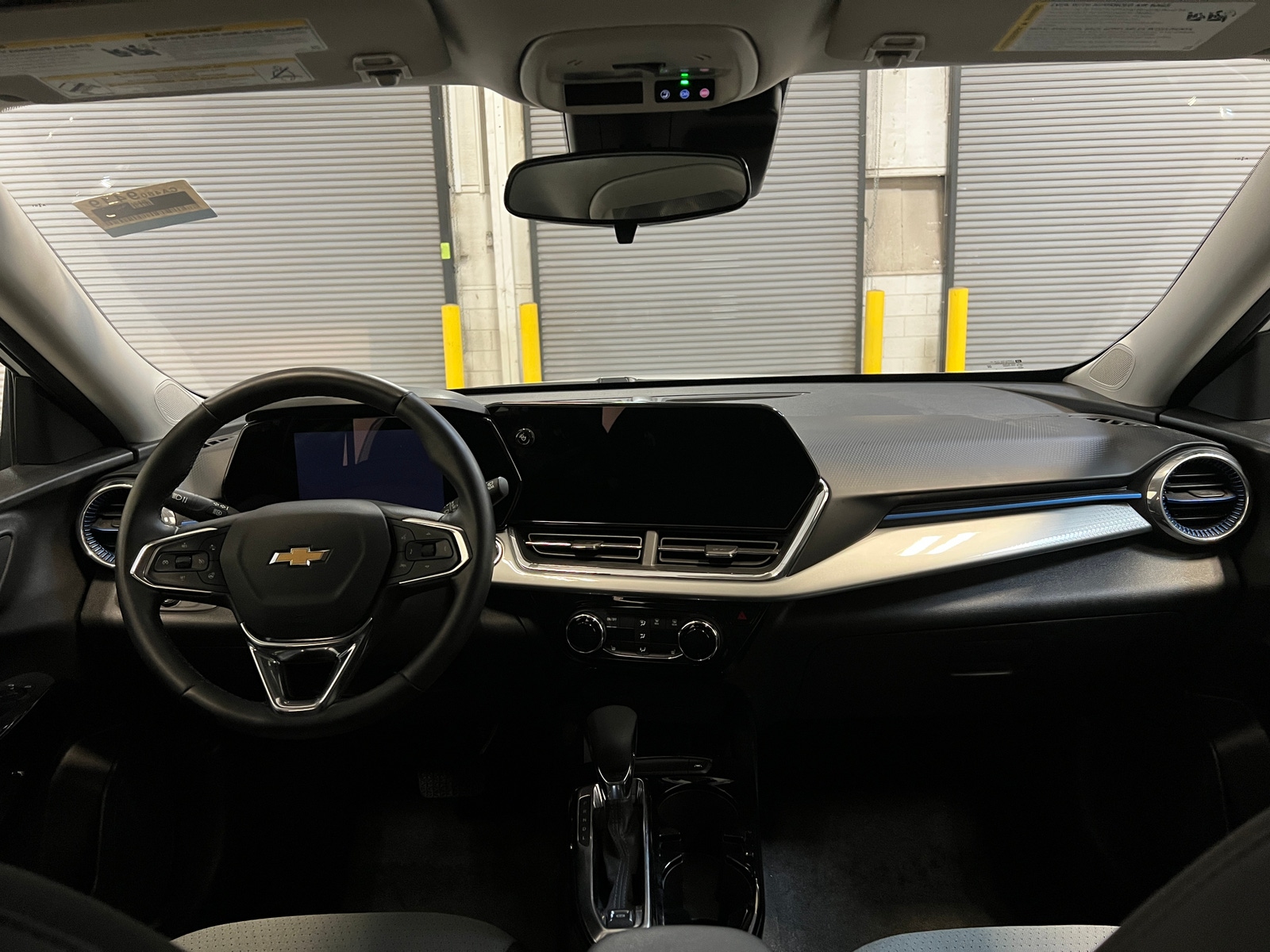 Thumbnail: 2025 Chevrolet Trax - 3