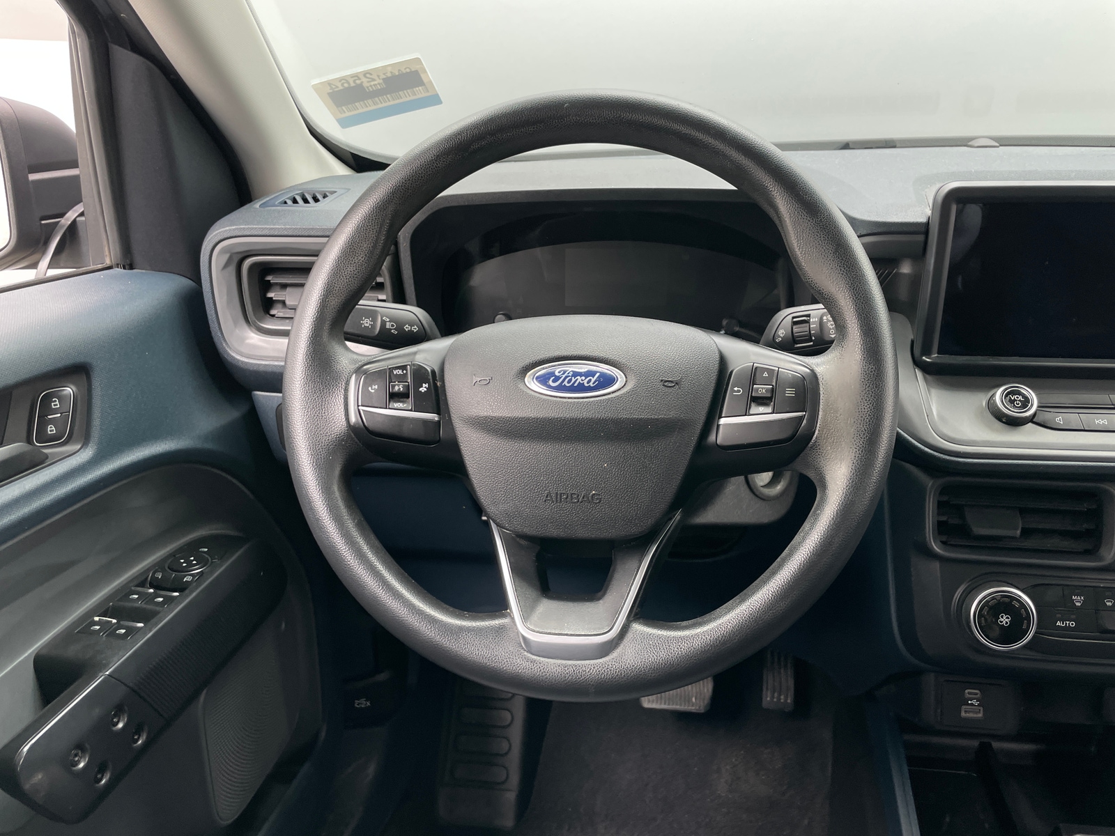 Thumbnail: 2022 Ford Maverick - 5