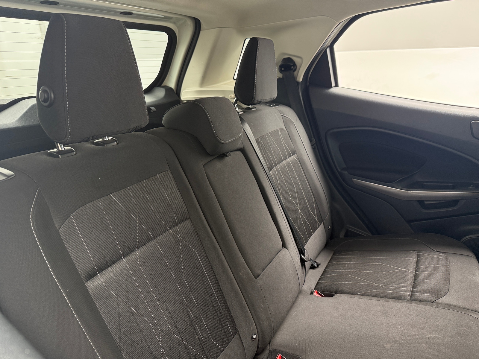 Thumbnail: 2021 Ford EcoSport - 6