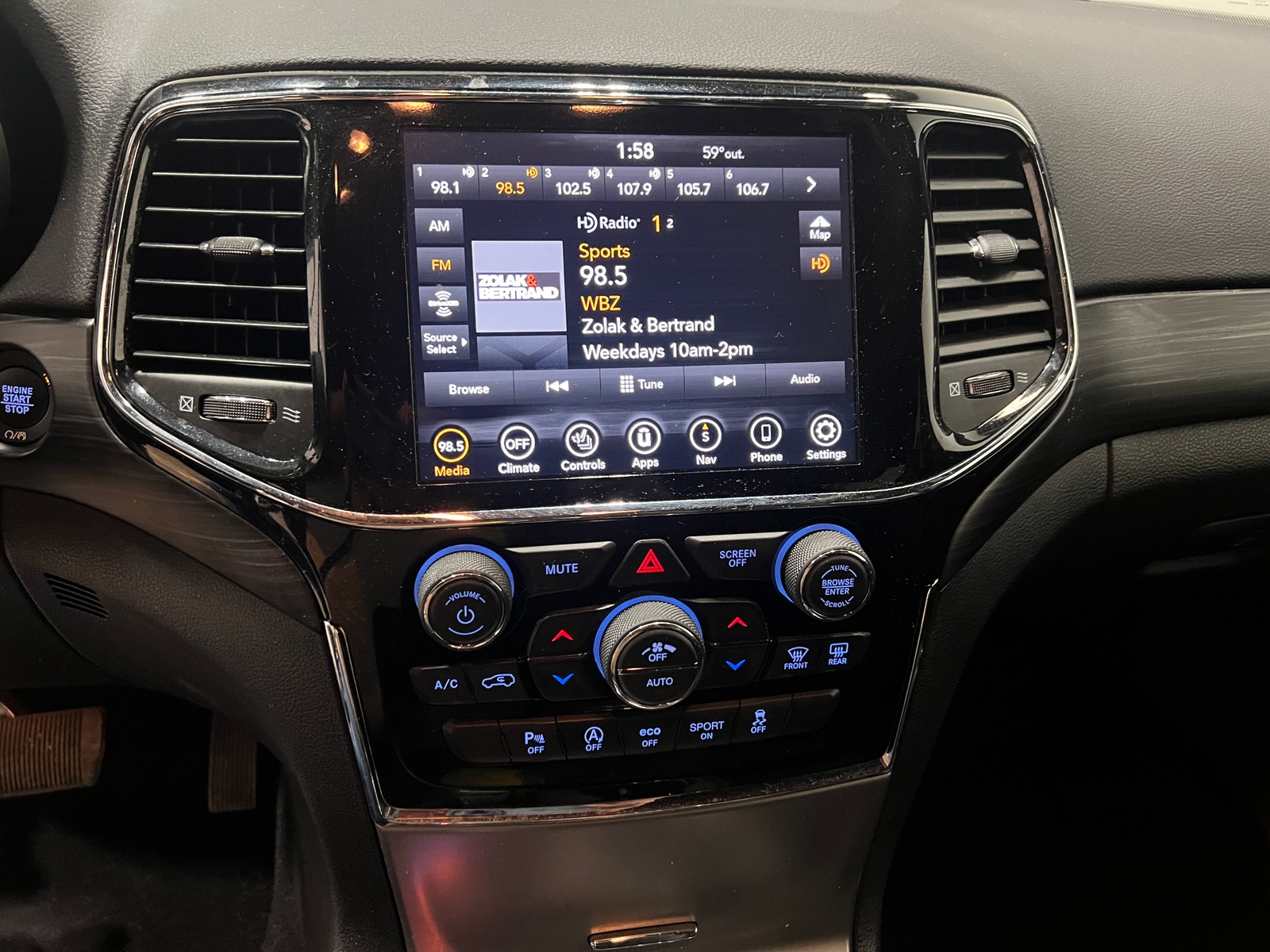 Thumbnail: 2020 Jeep Grand Cherokee - 4