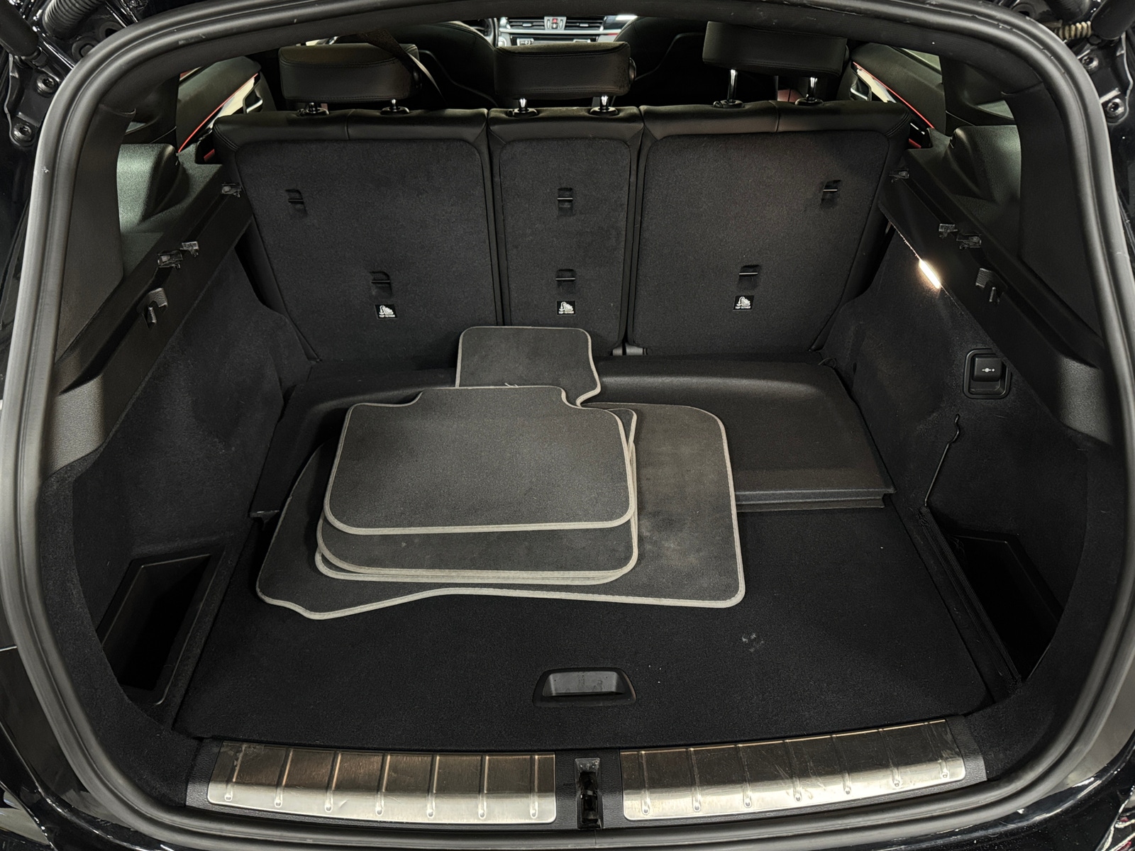 Thumbnail: 2021 BMW X1 - 6