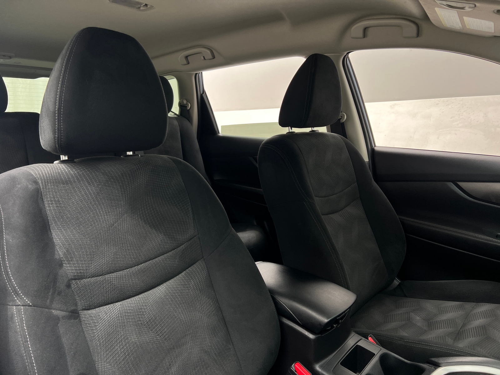 Thumbnail: 2014 Nissan Rogue - 2