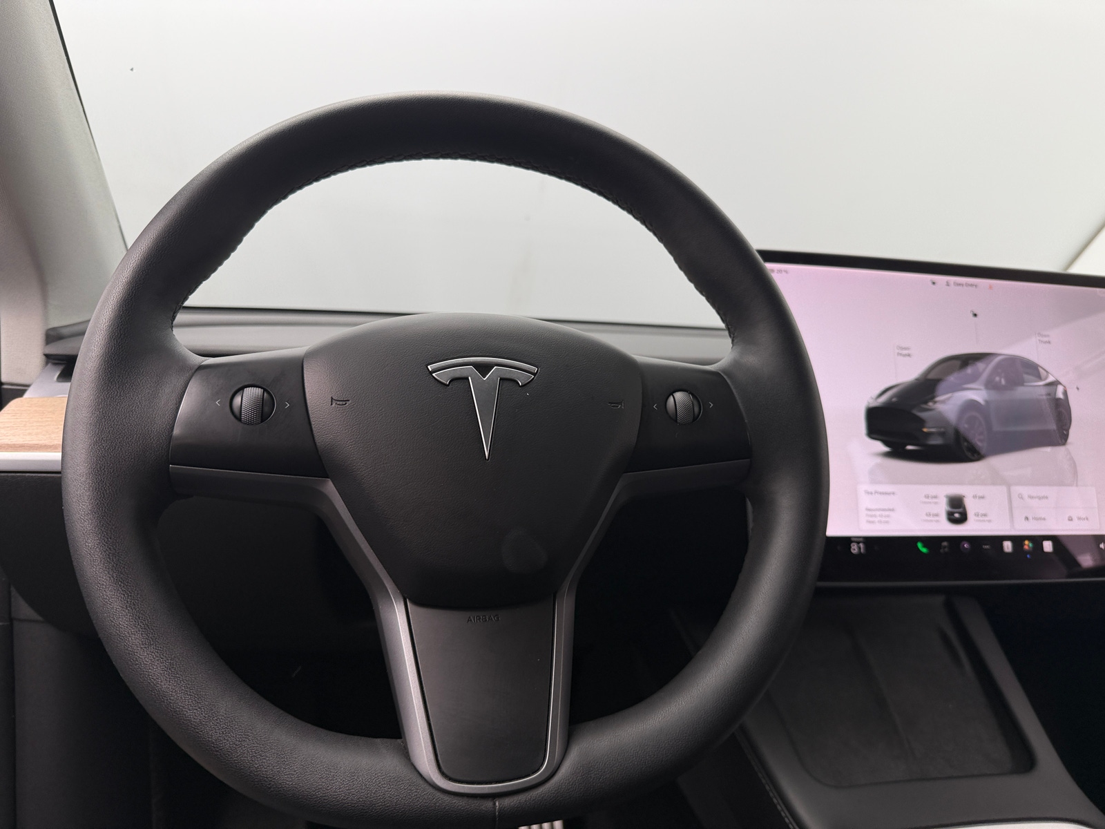 Thumbnail: 2022 Tesla Model Y - 4