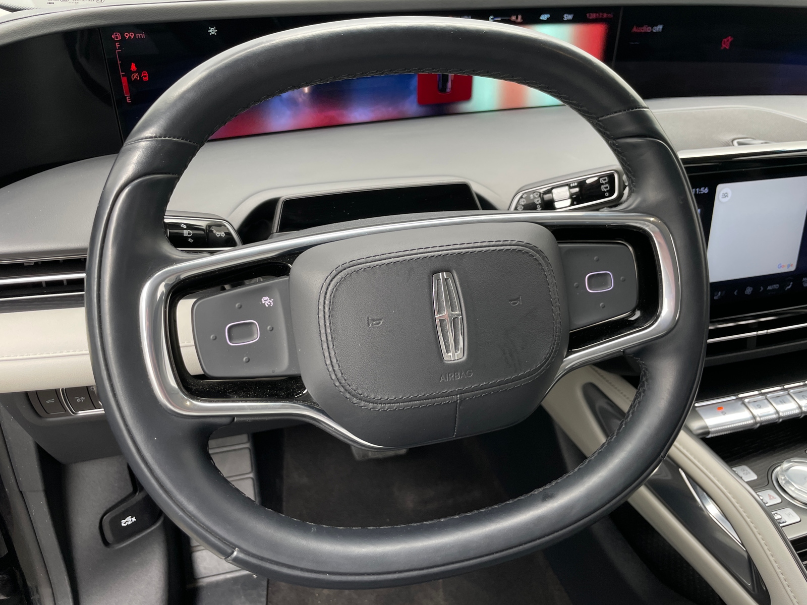 Thumbnail: 2024 Lincoln Nautilus - 4