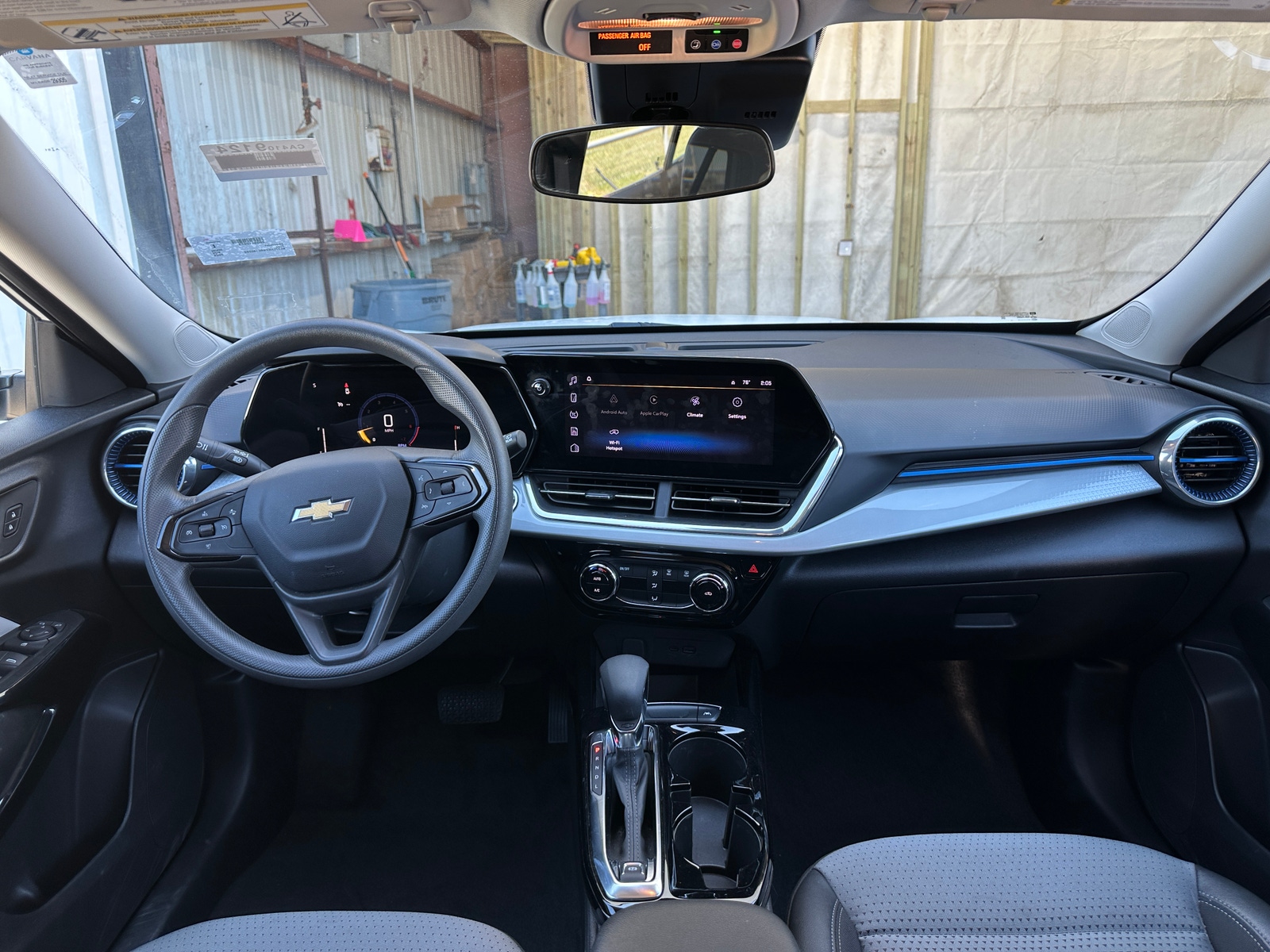 Thumbnail: 2025 Chevrolet Trax - 3