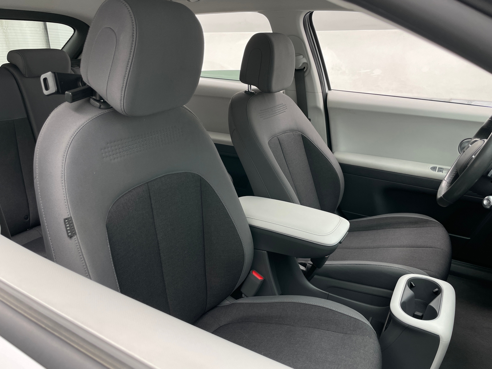 Thumbnail: 2024 Hyundai Ioniq 5 - 2